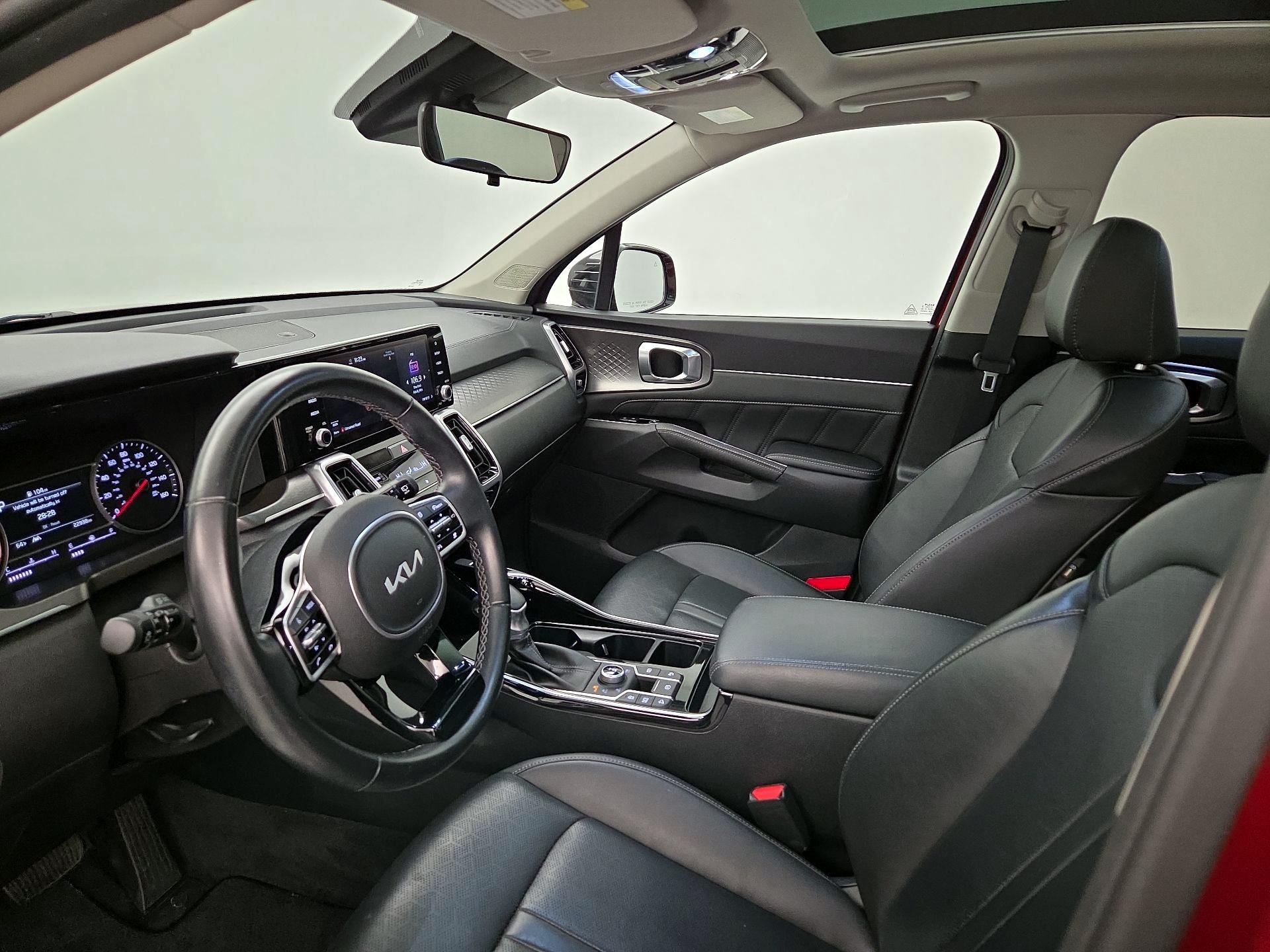 Thumbnail: 2022 Kia Sorento - 11