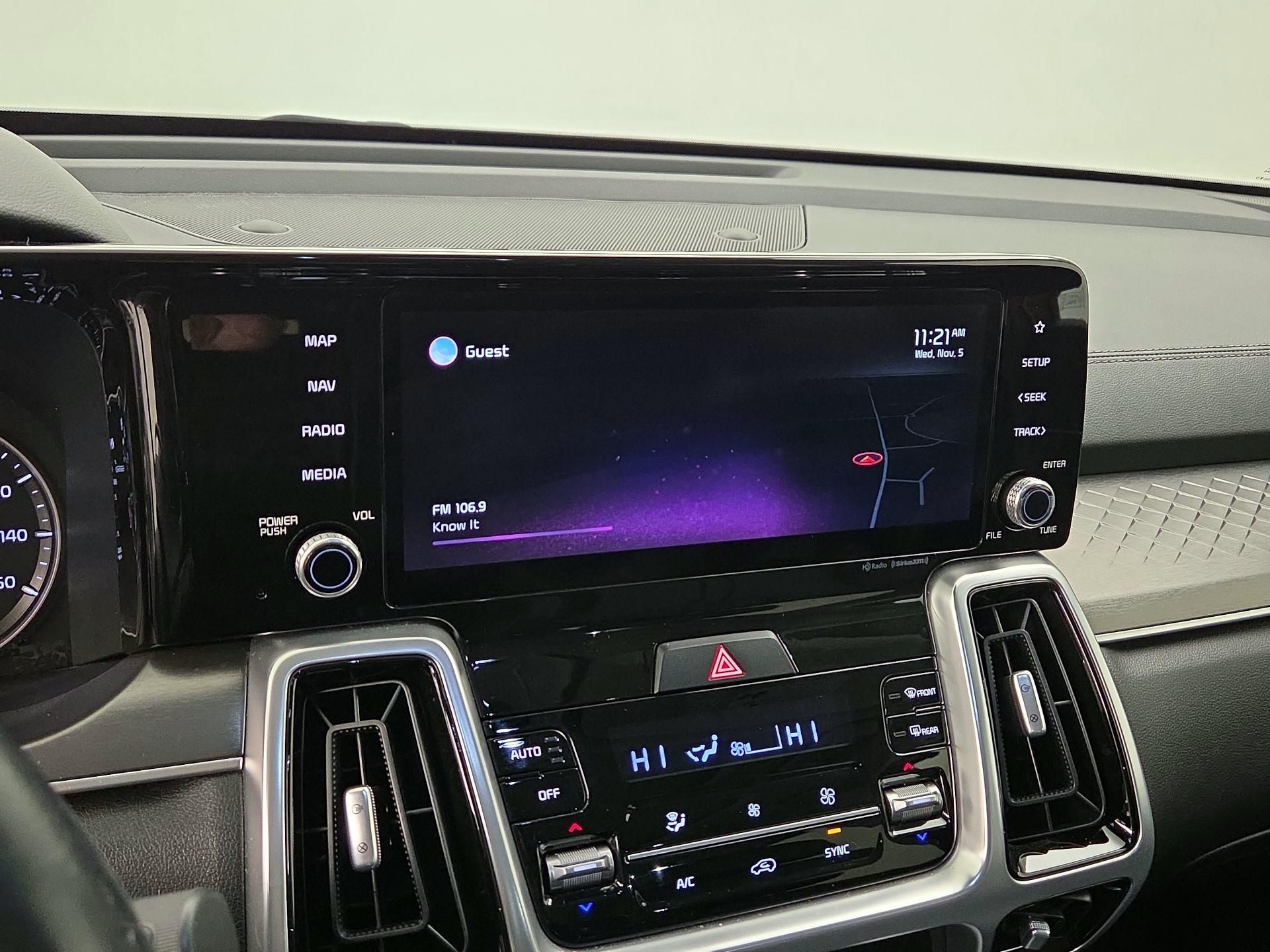 Thumbnail: 2022 Kia Sorento - 16