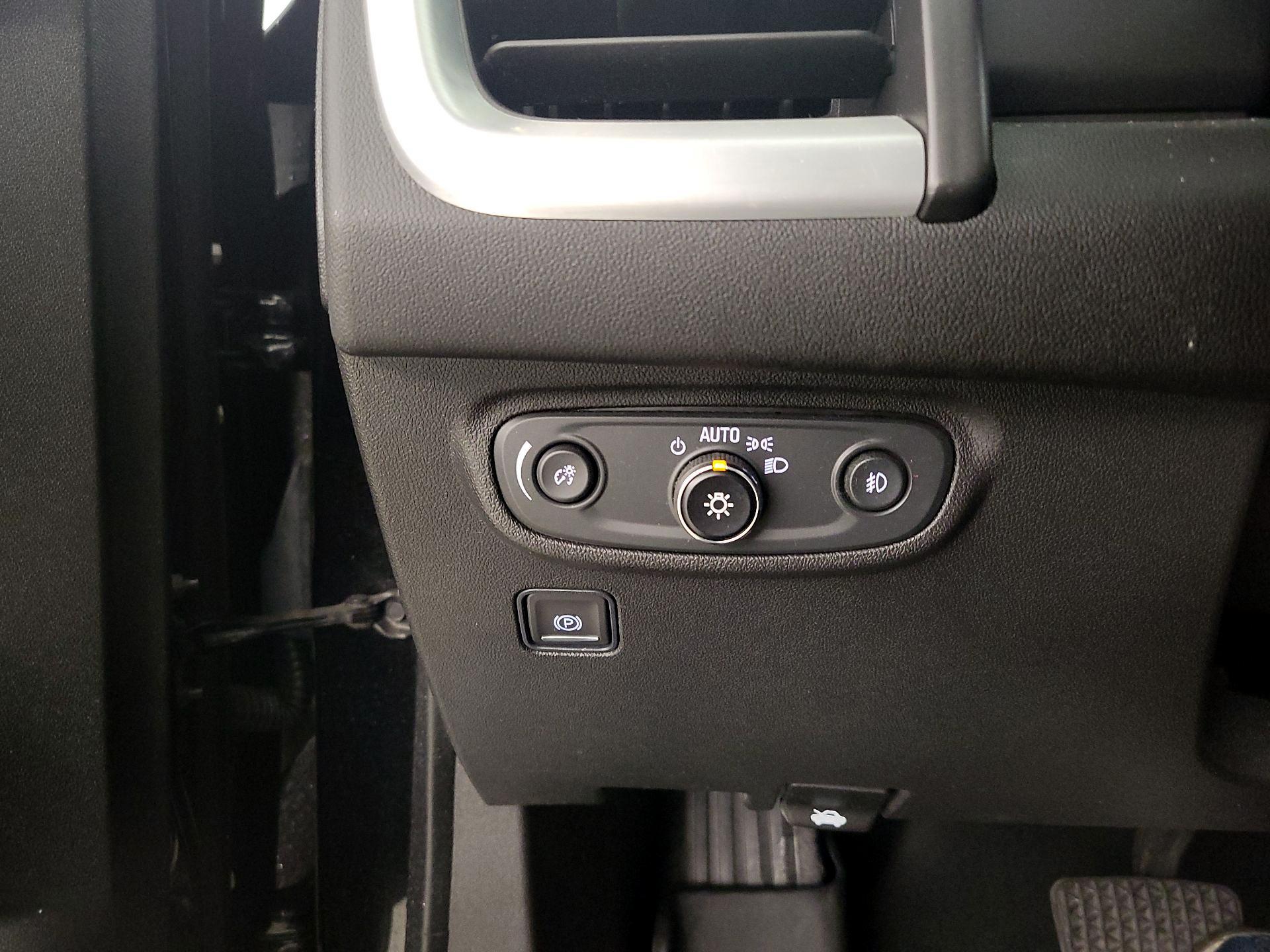 Thumbnail: 2022 GMC Terrain - 13