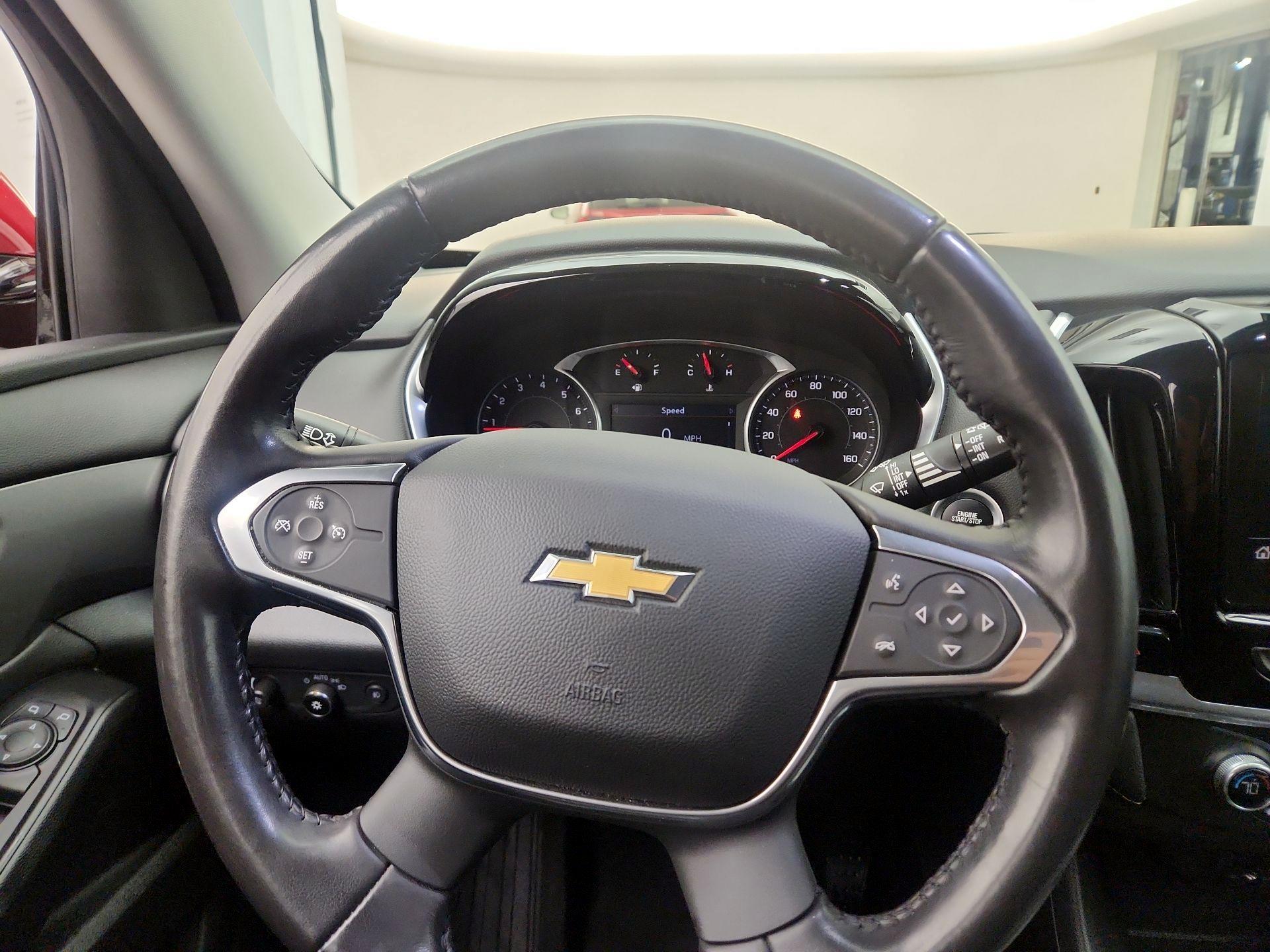 Thumbnail: 2020 Chevrolet Traverse - 10