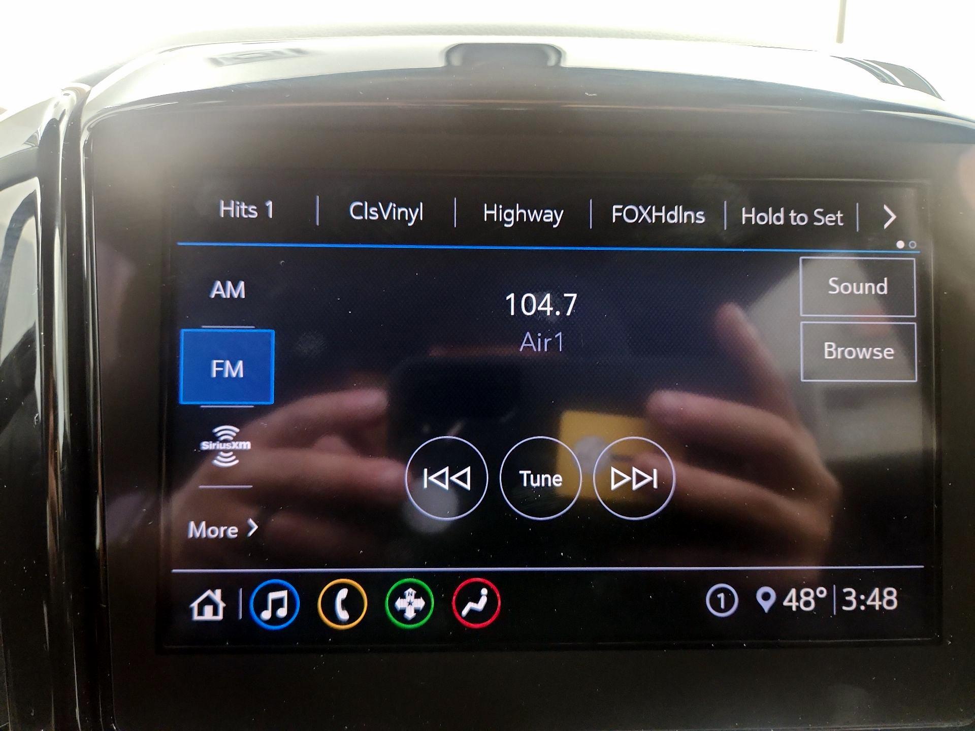 Thumbnail: 2020 Chevrolet Traverse - 15