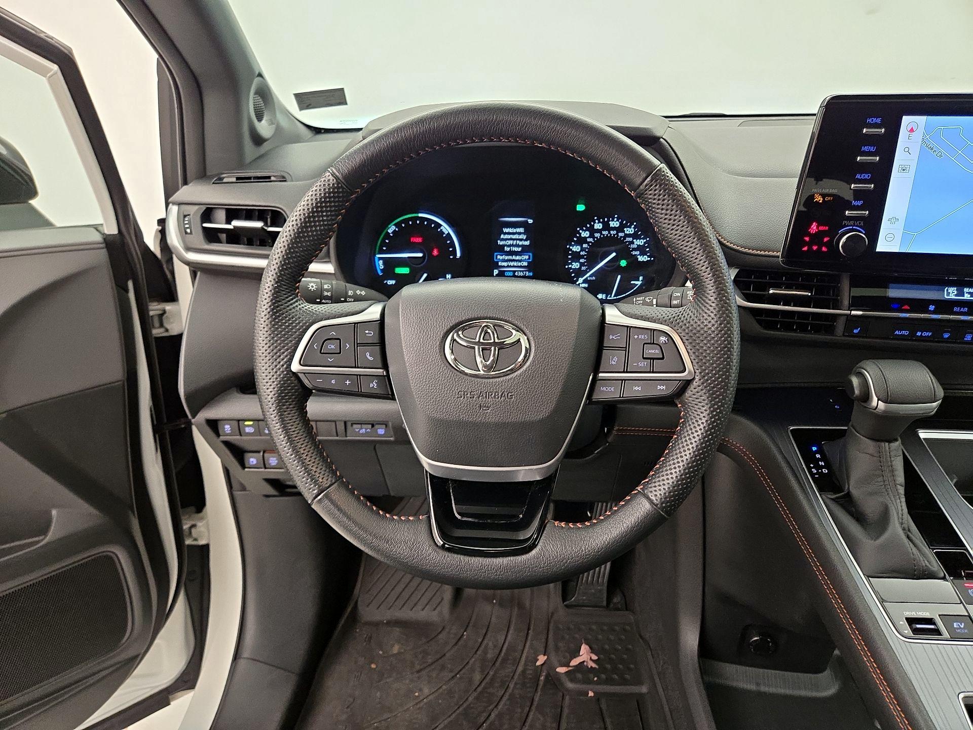 Thumbnail: 2022 Toyota Sienna - 10