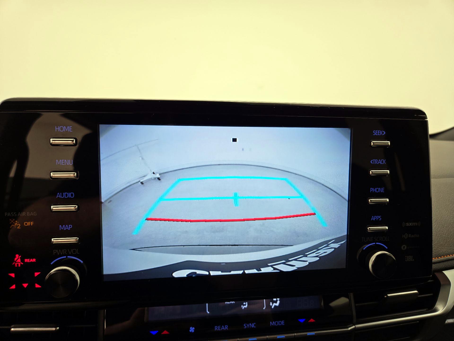 Thumbnail: 2022 Toyota Sienna - 15