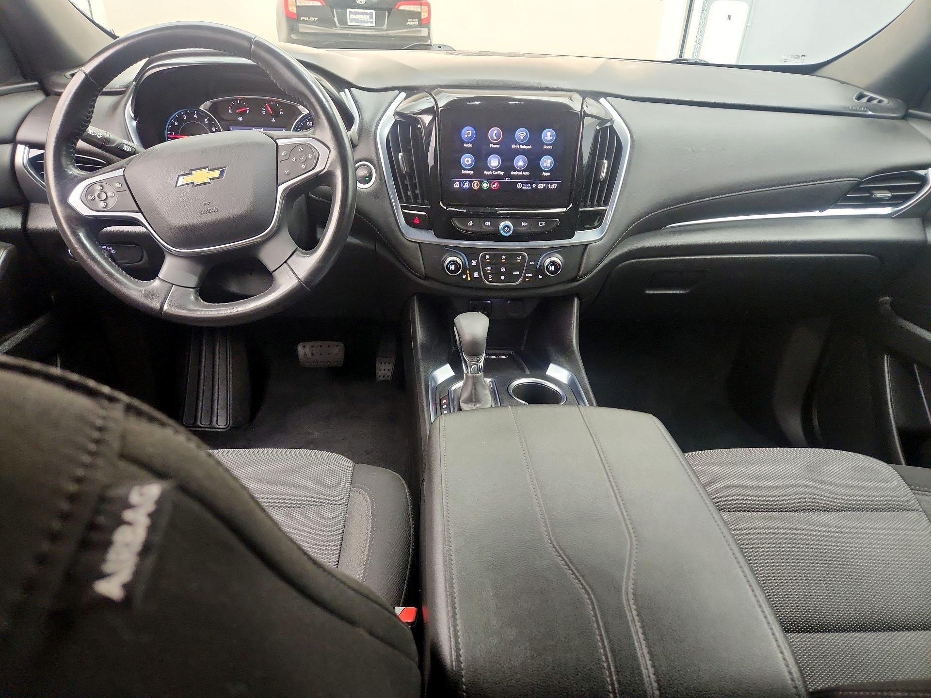 Thumbnail: 2022 Chevrolet Traverse - 9