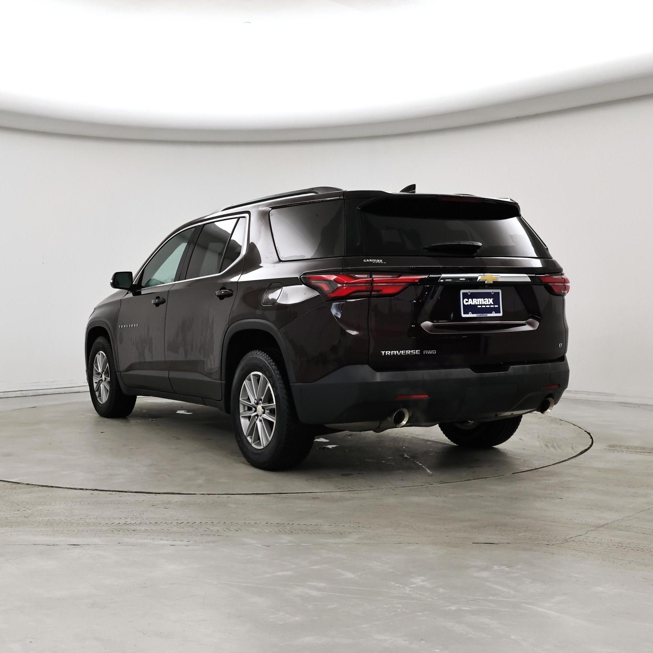 Thumbnail: 2022 Chevrolet Traverse - 2