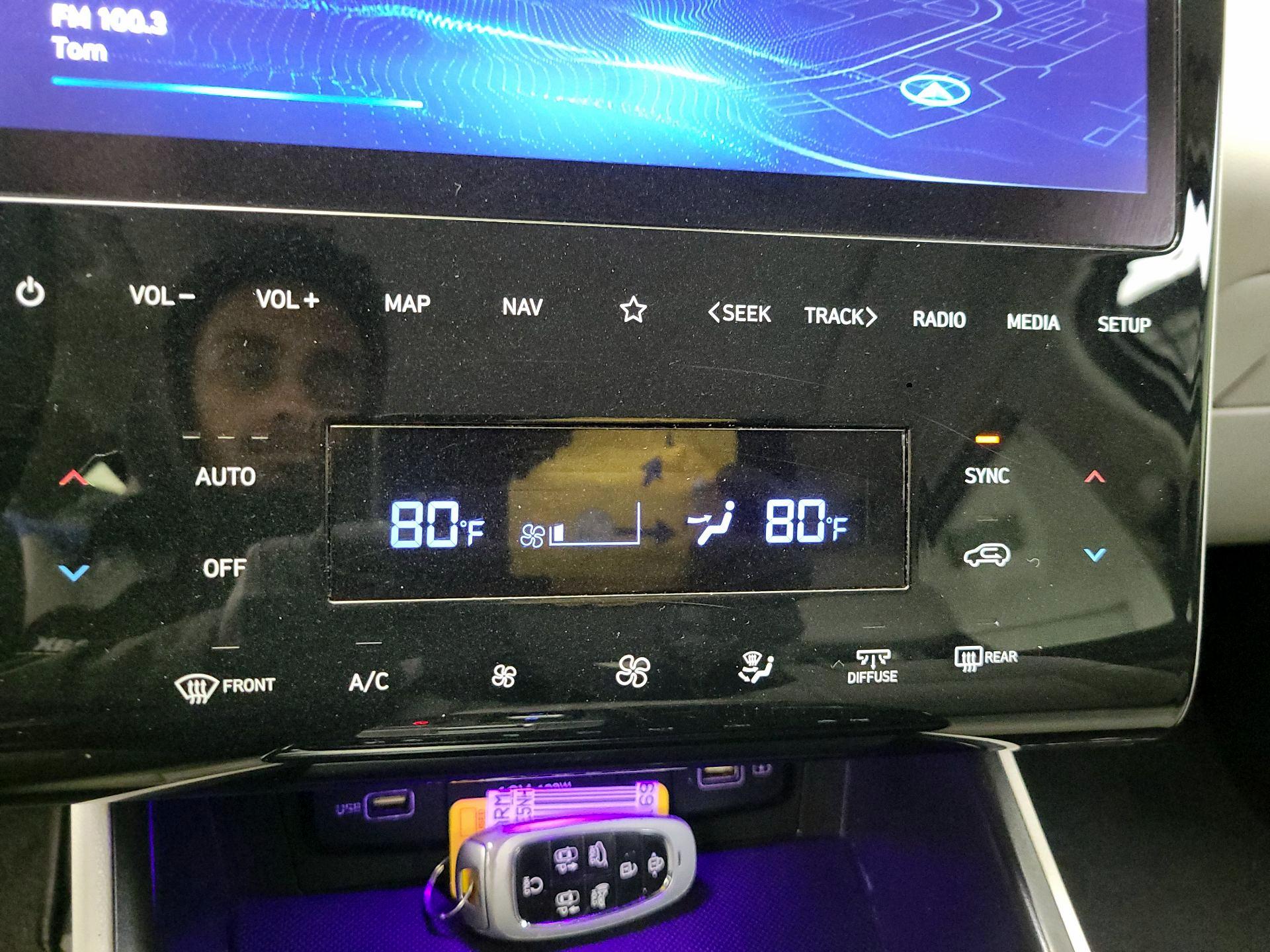 Thumbnail: 2022 Hyundai Tucson - 16