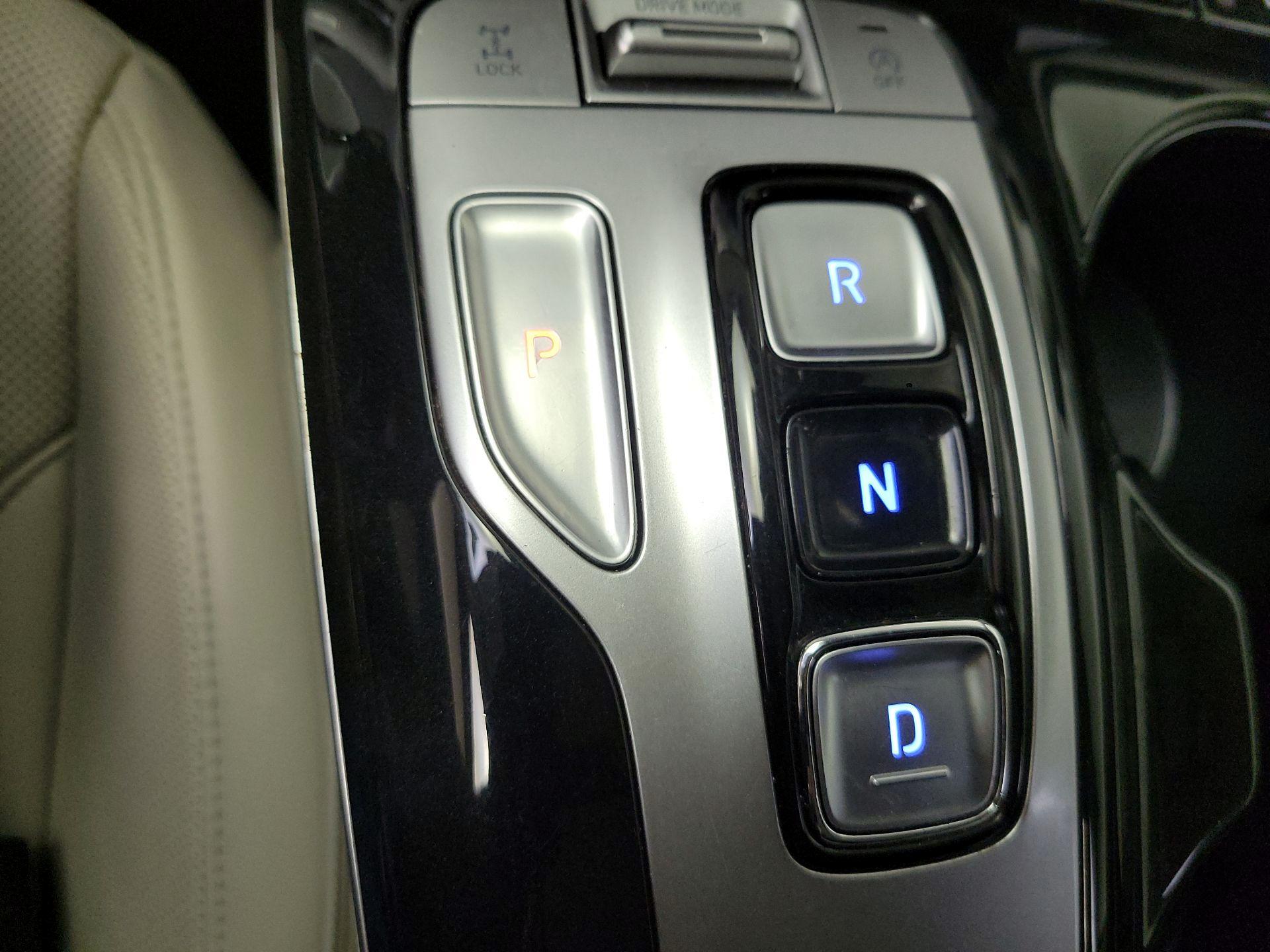 Thumbnail: 2022 Hyundai Tucson - 17