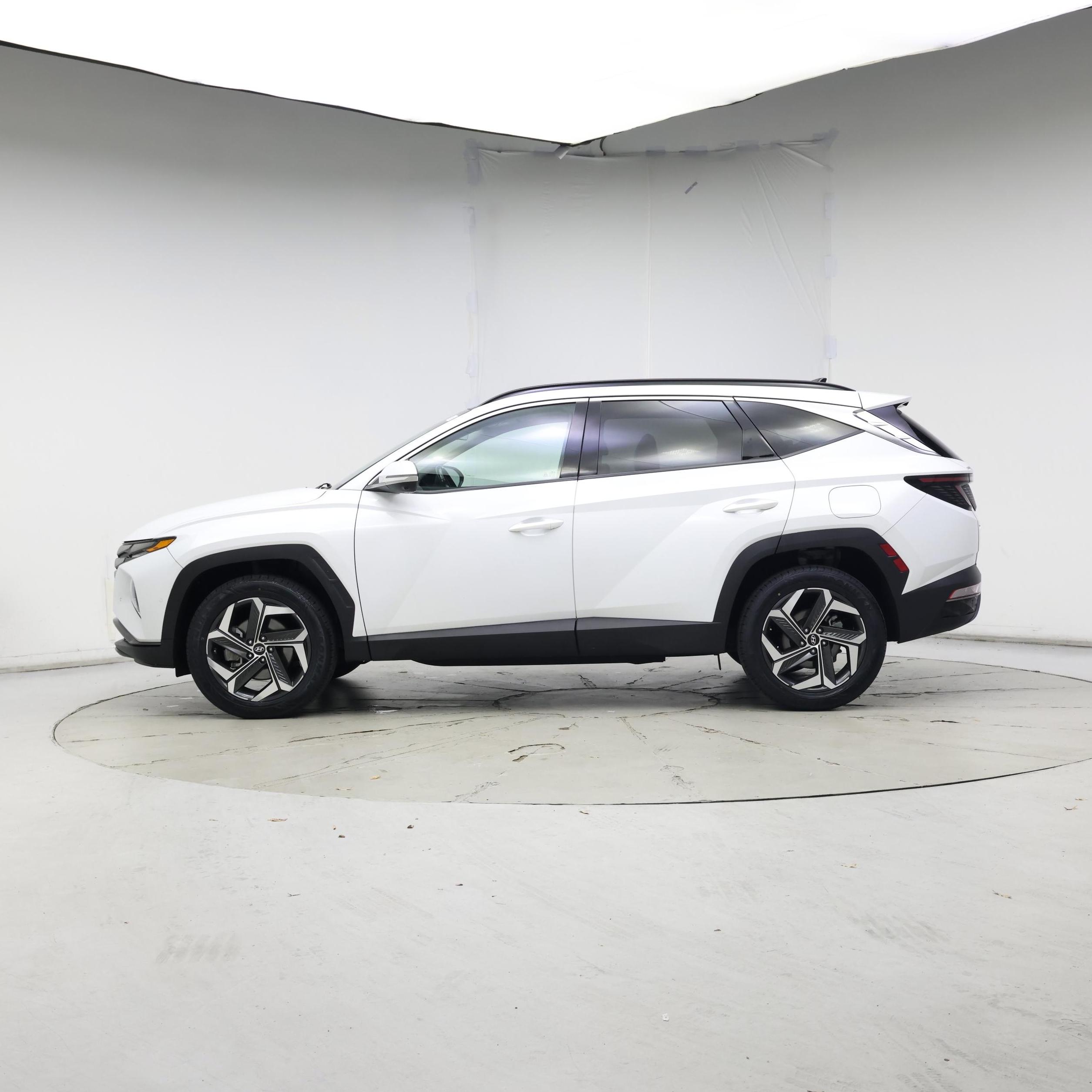 Thumbnail: 2022 Hyundai Tucson - 3