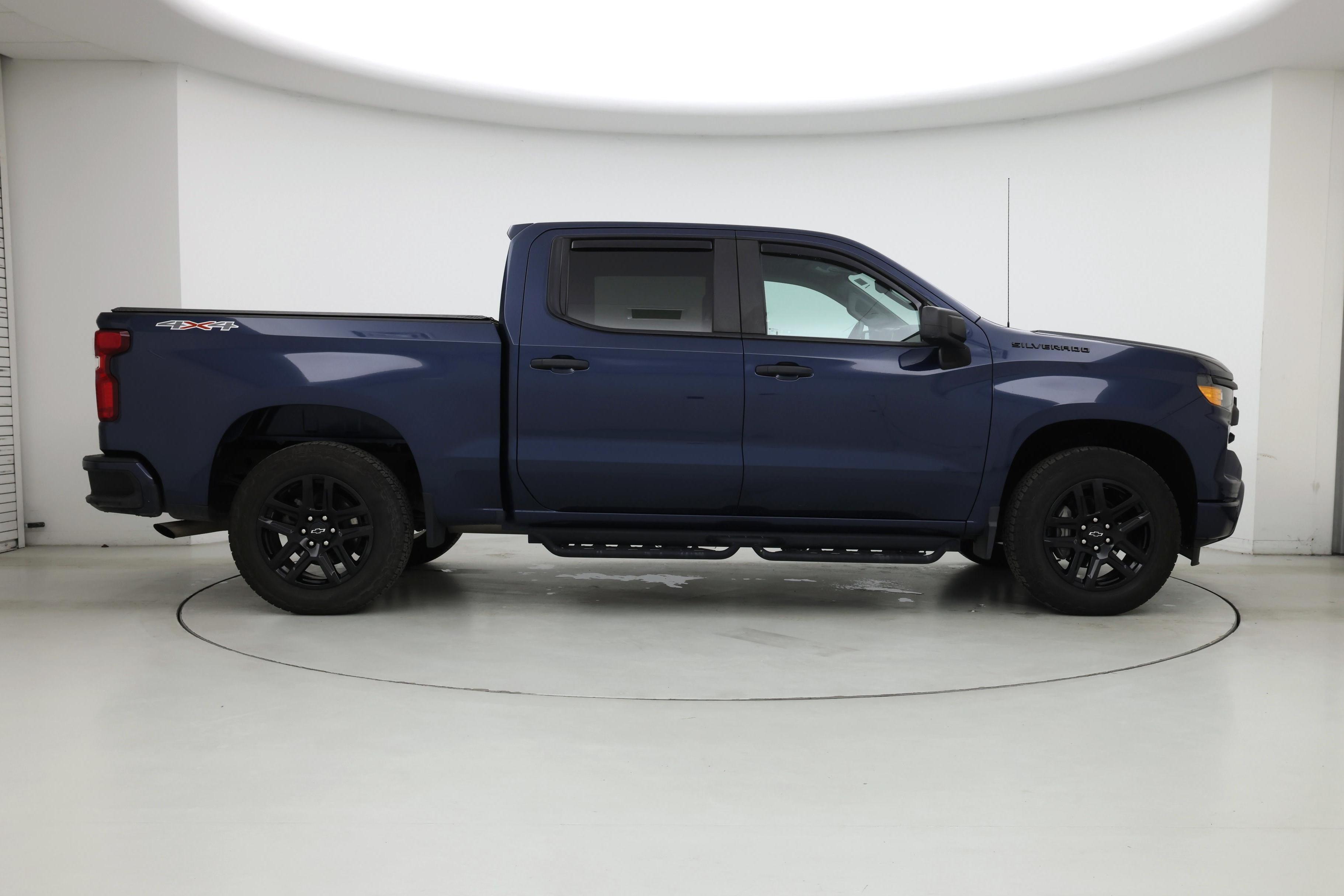 Thumbnail: 2023 Chevrolet Silverado 1500 - 7