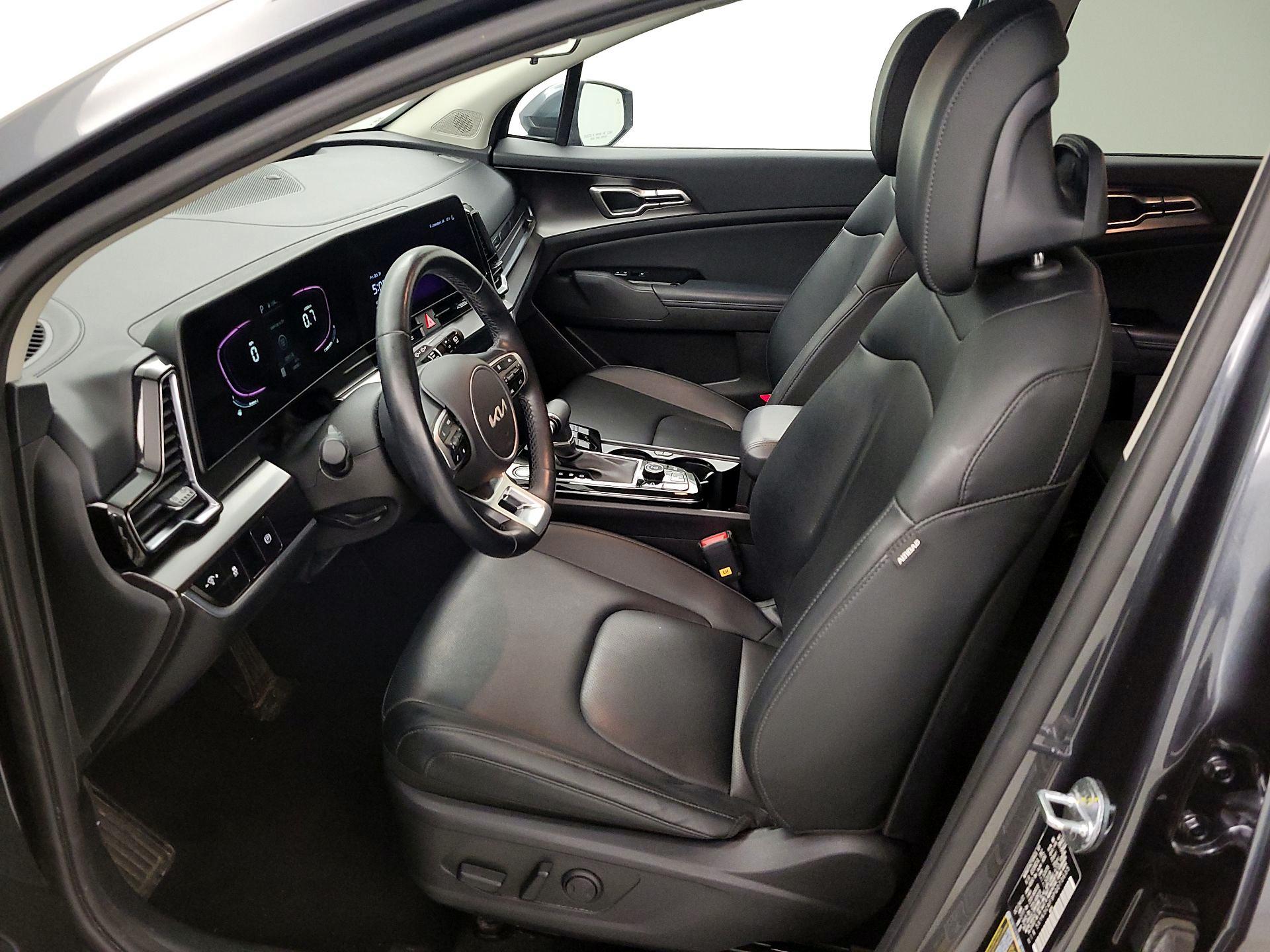 Thumbnail: 2023 Kia Sportage - 11