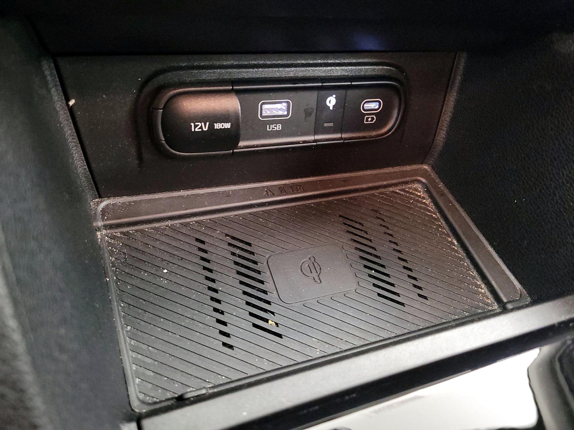 Thumbnail: 2023 Kia Sportage - 19