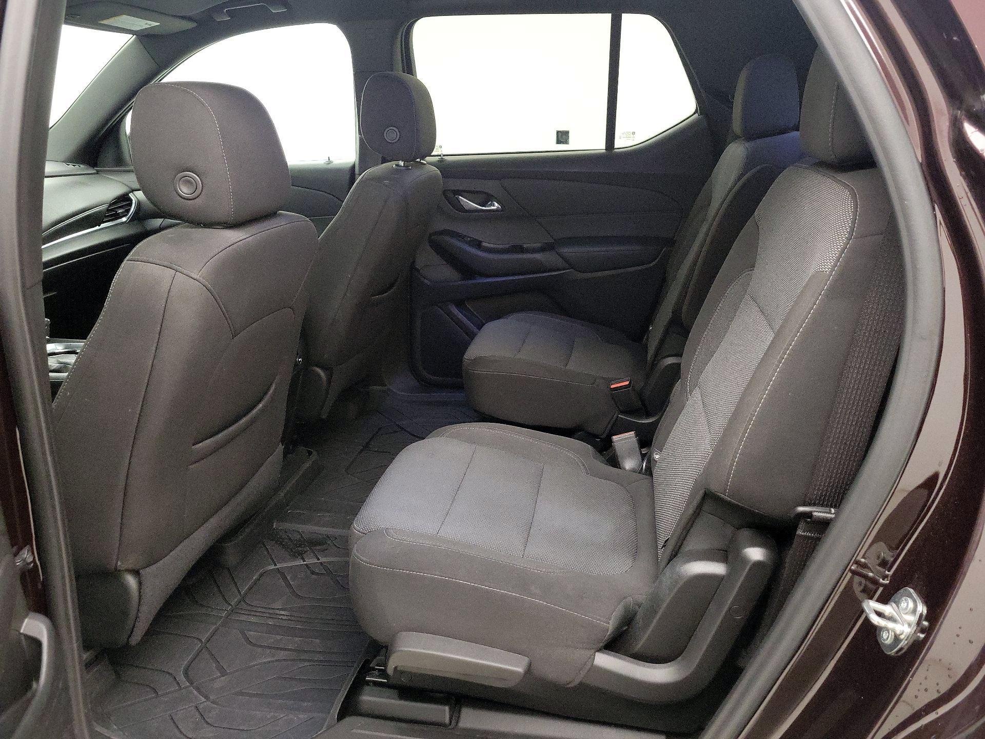 Thumbnail: 2023 Chevrolet Traverse - 19