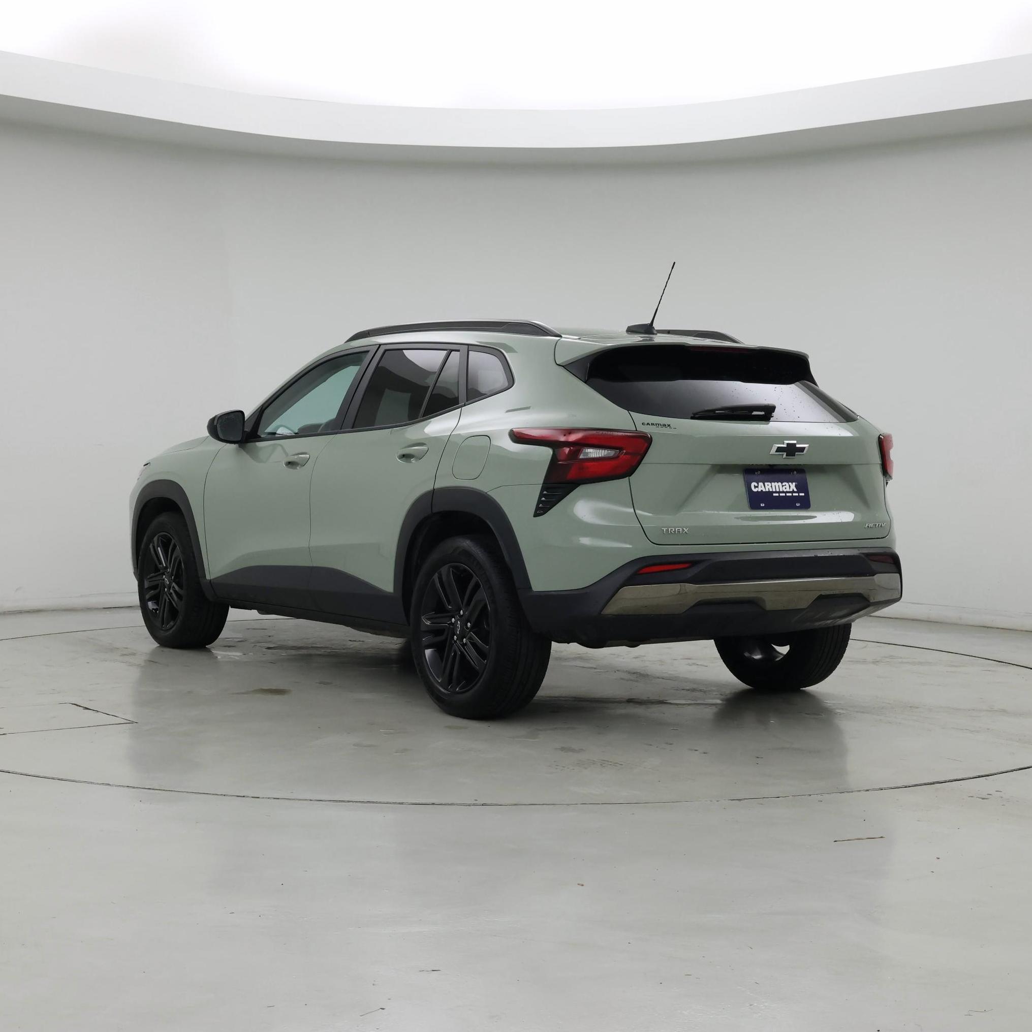 Thumbnail: 2024 Chevrolet Trax - 2