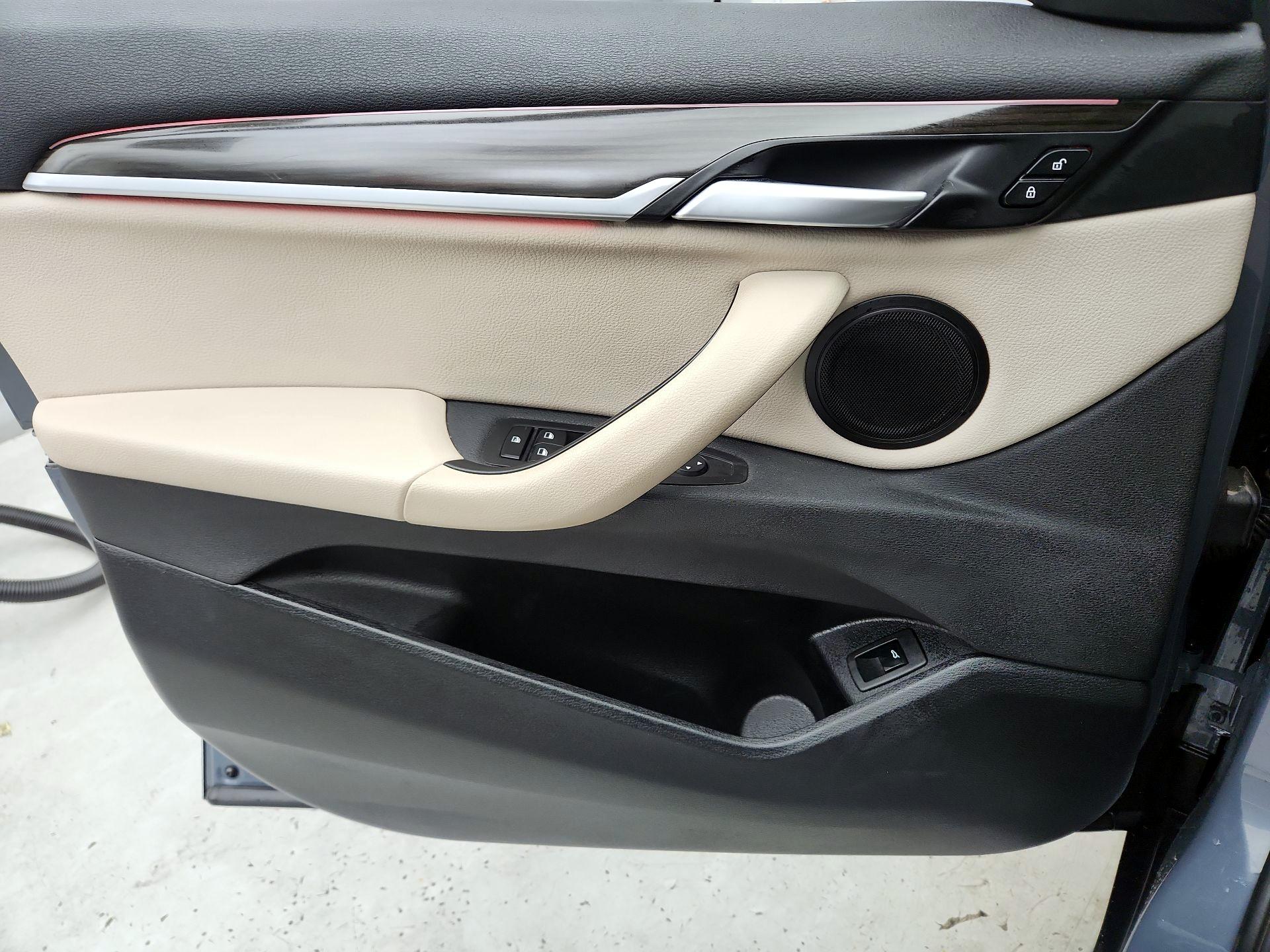 Thumbnail: 2021 BMW X1 - 12