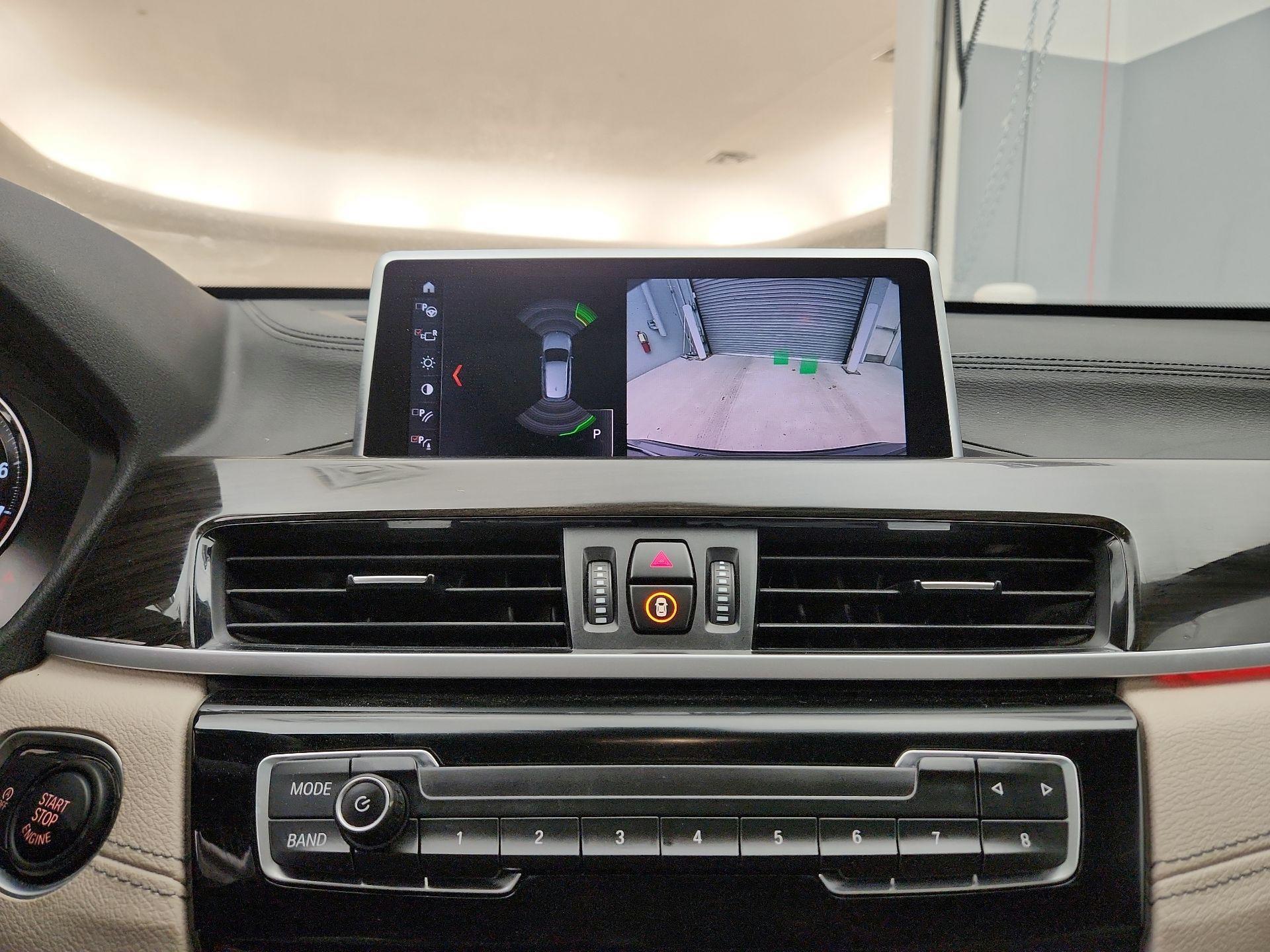 Thumbnail: 2021 BMW X1 - 15