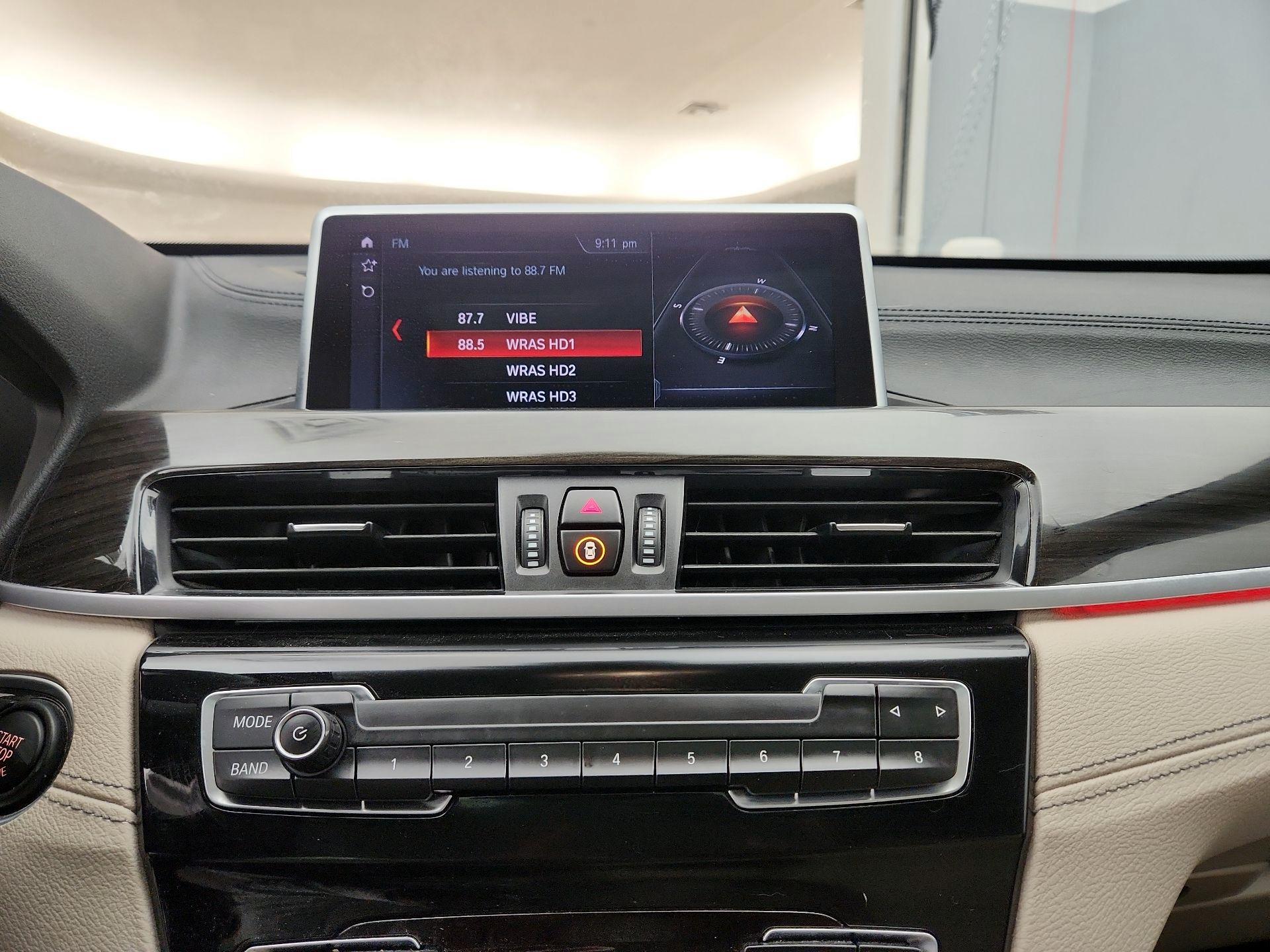 Thumbnail: 2021 BMW X1 - 16