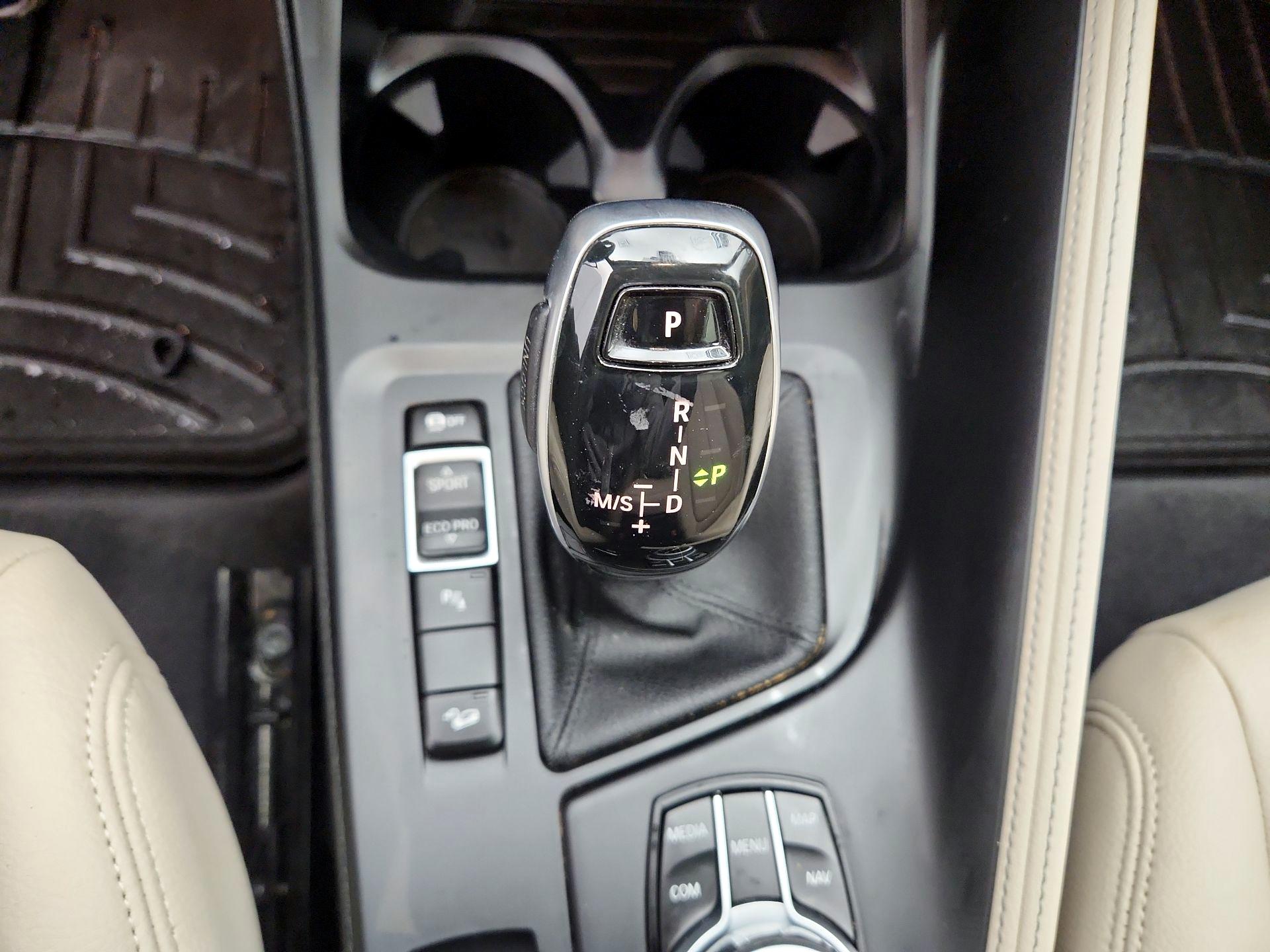 Thumbnail: 2021 BMW X1 - 18