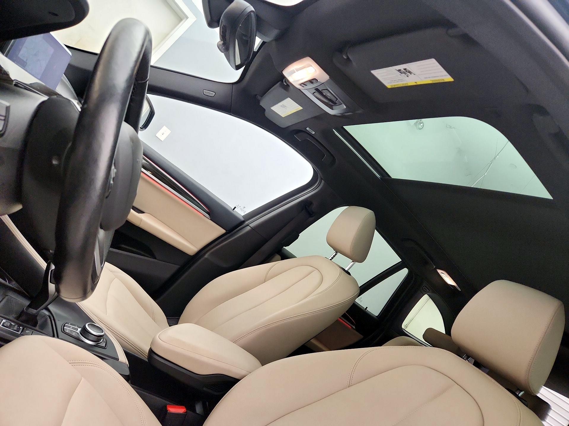 Thumbnail: 2021 BMW X1 - 20