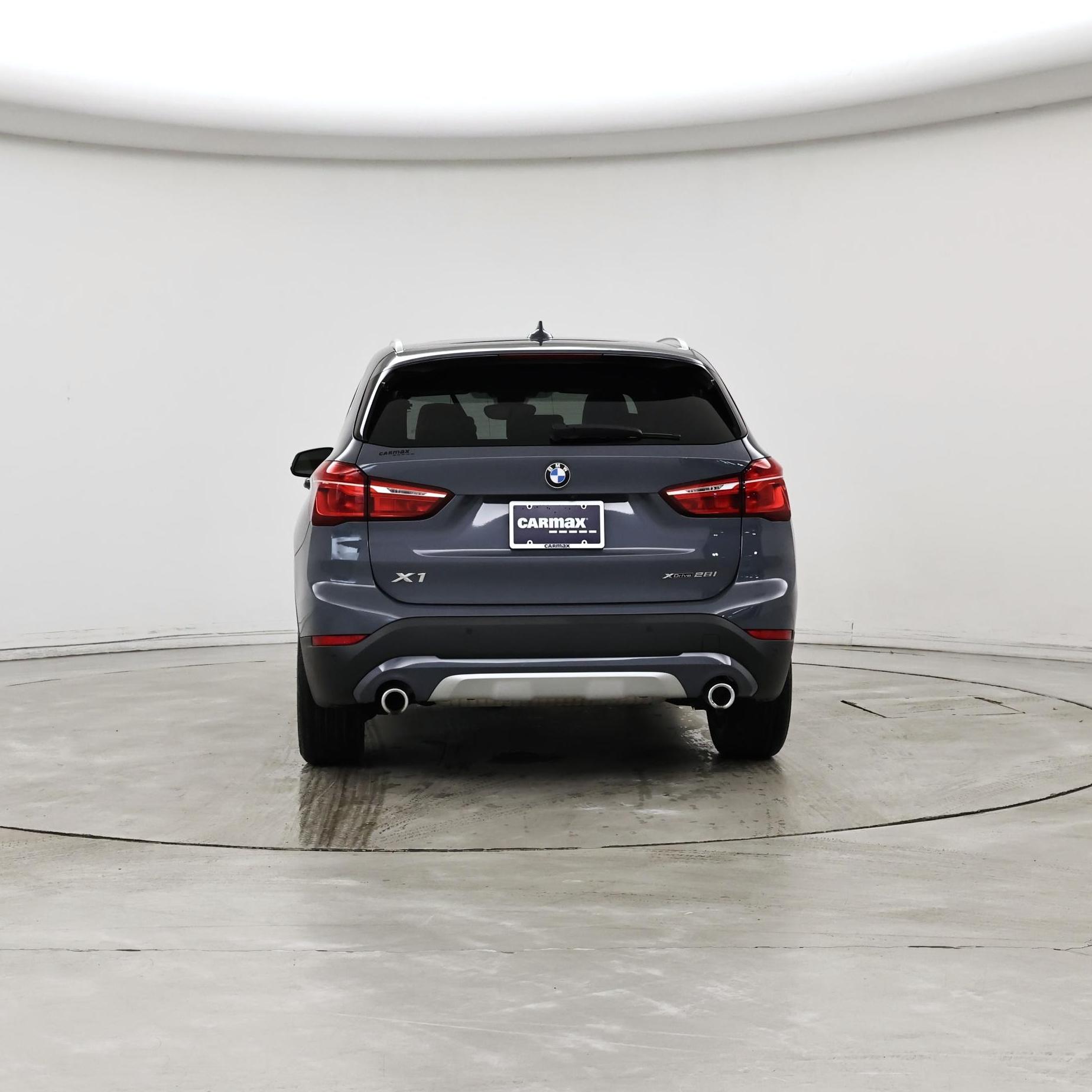 Thumbnail: 2021 BMW X1 - 6