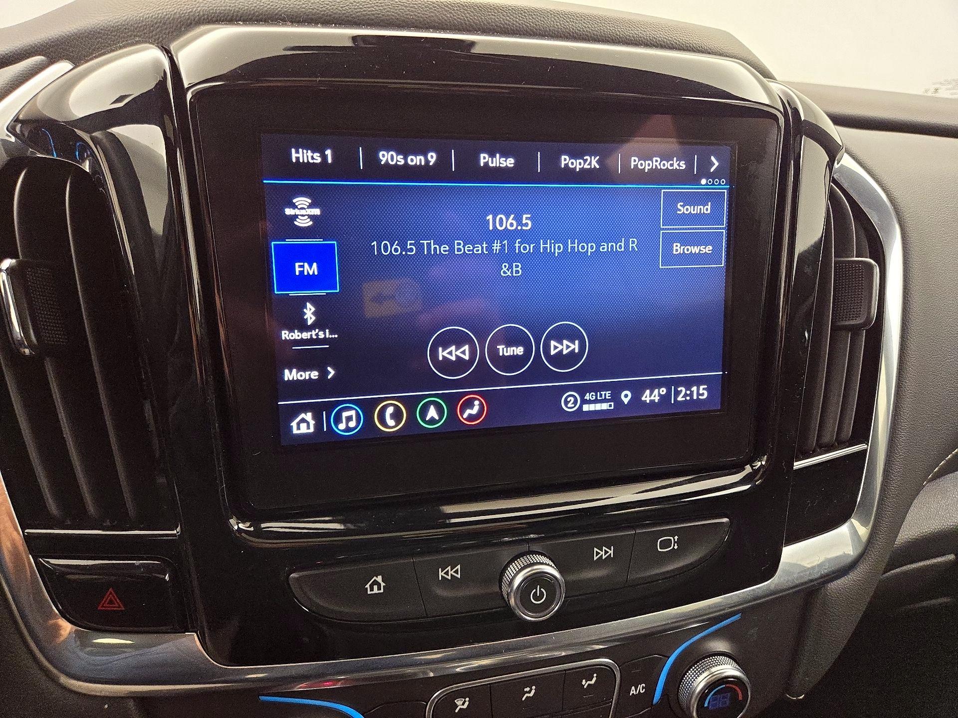 Thumbnail: 2023 Chevrolet Traverse - 16