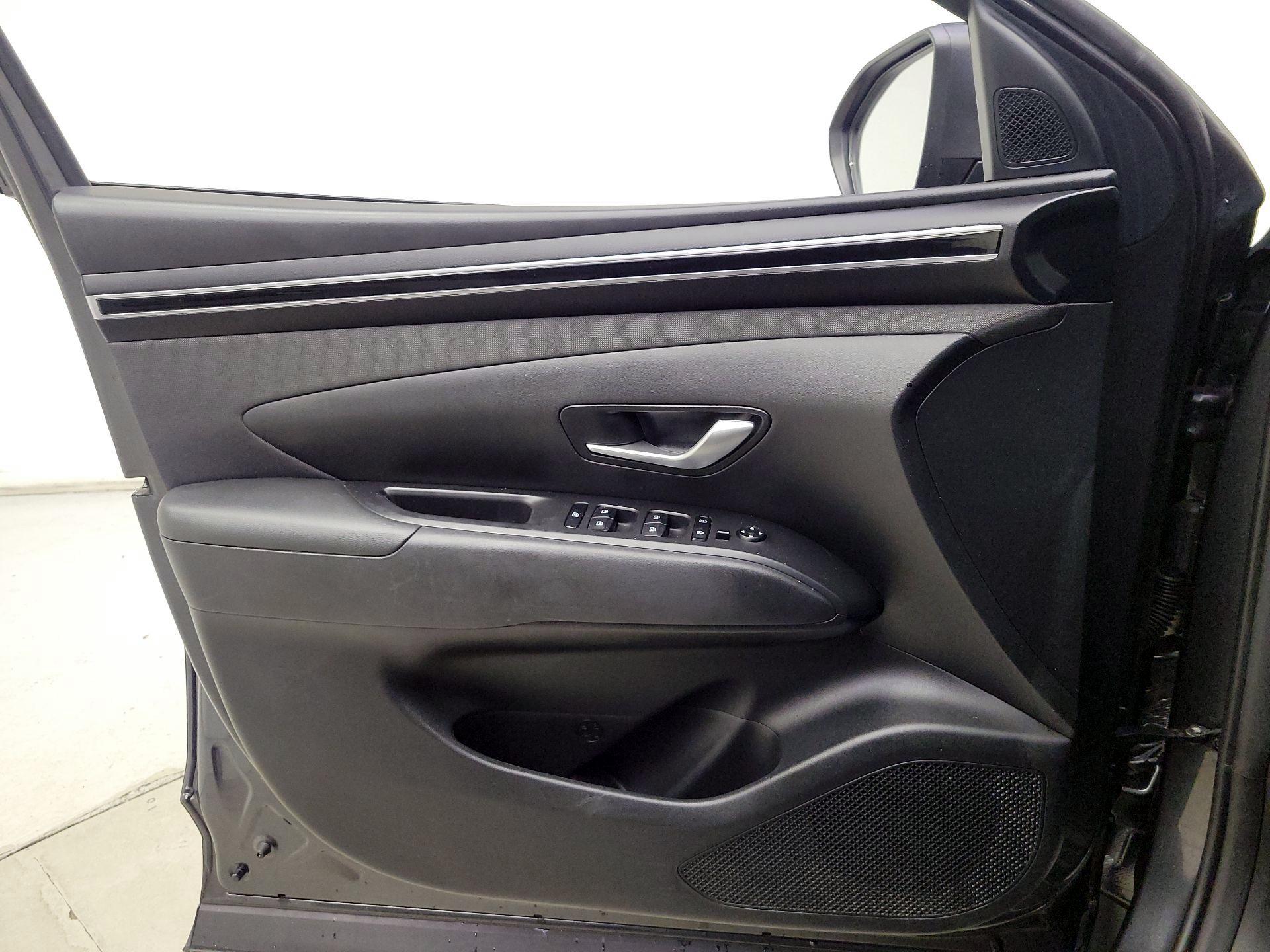 Thumbnail: 2023 Hyundai Tucson - 12