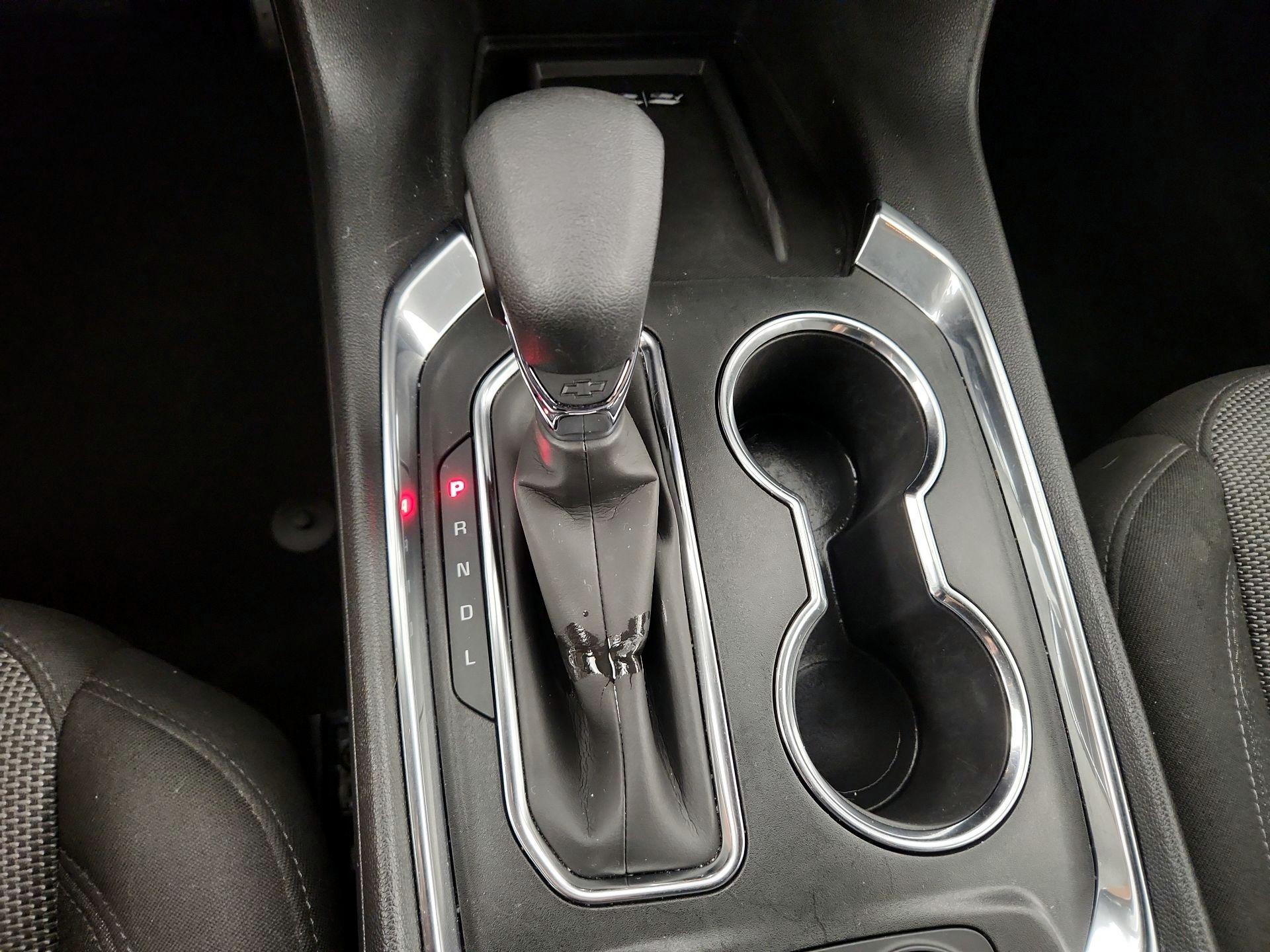 Thumbnail: 2023 Chevrolet Traverse - 17