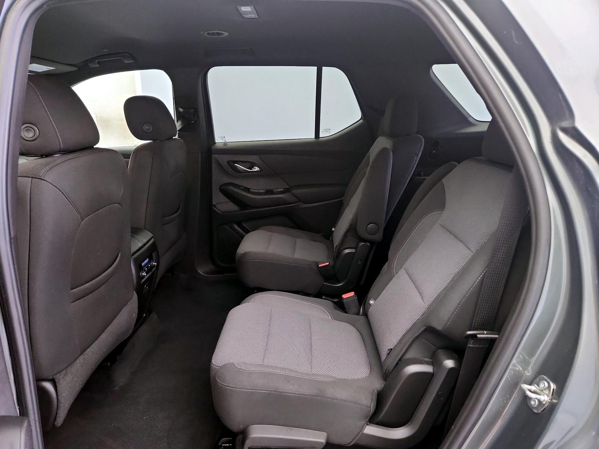 Thumbnail: 2023 Chevrolet Traverse - 19