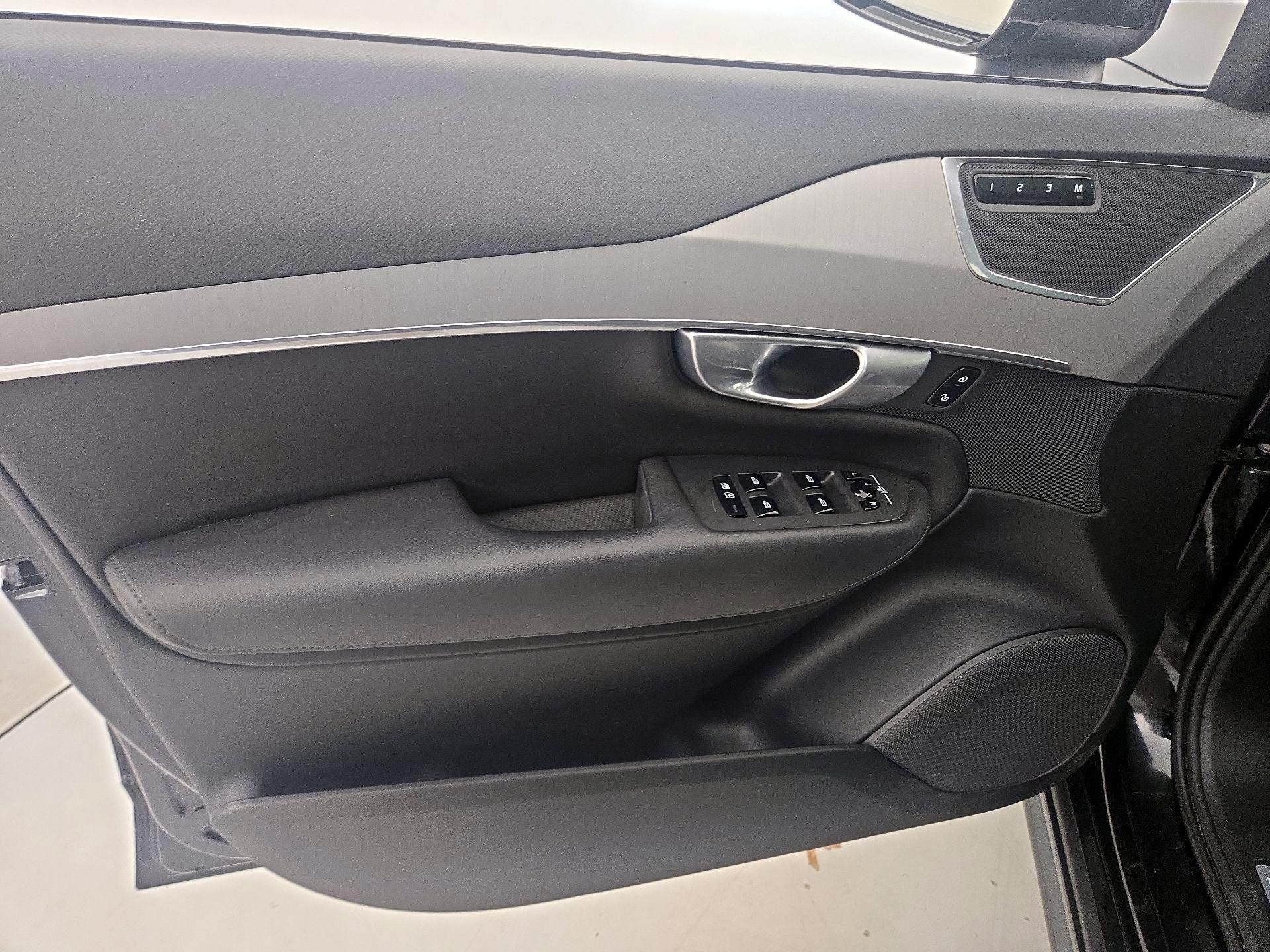 Thumbnail: 2024 Volvo XC90 - 12