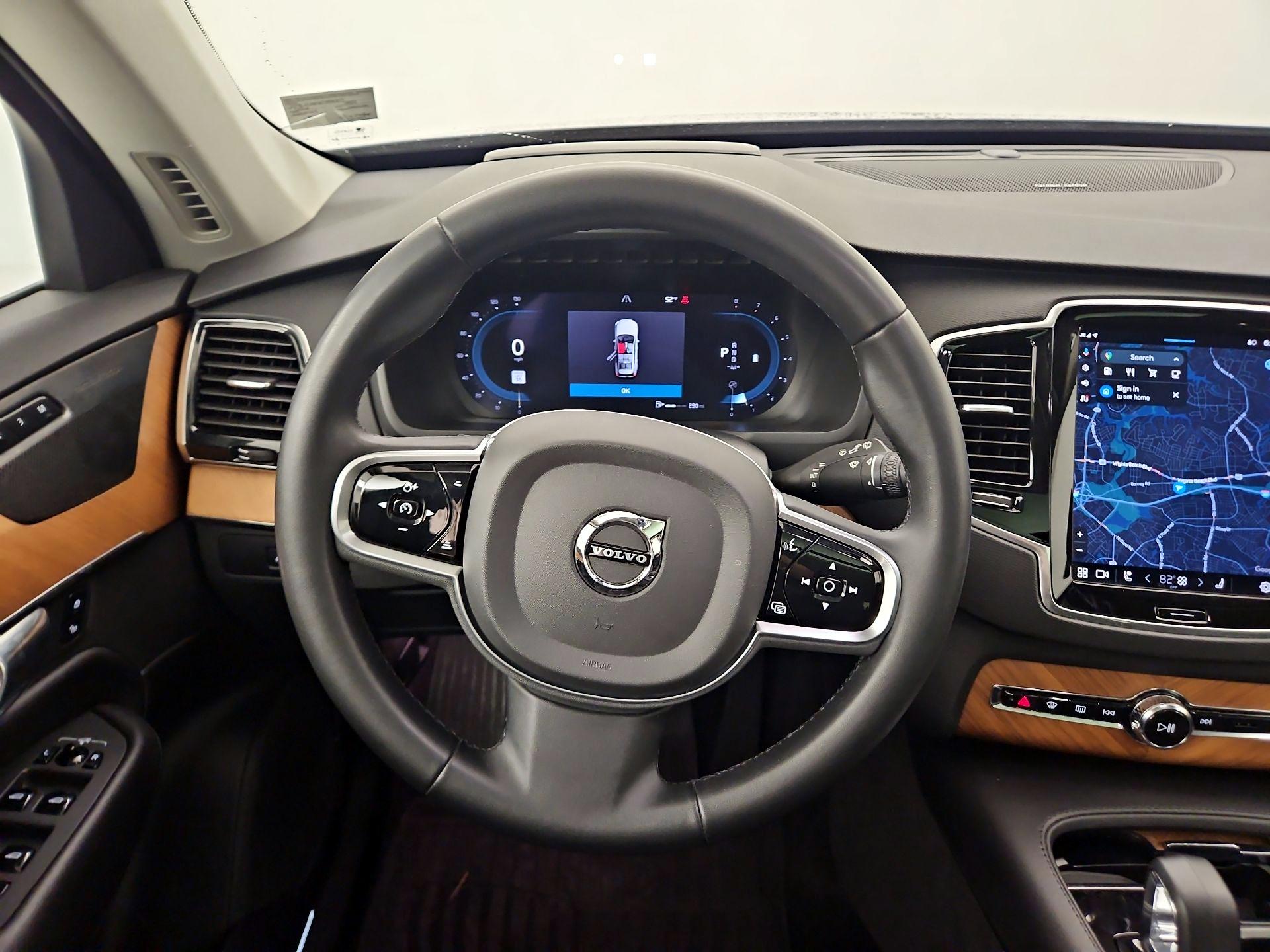 Thumbnail: 2023 Volvo XC90 - 10