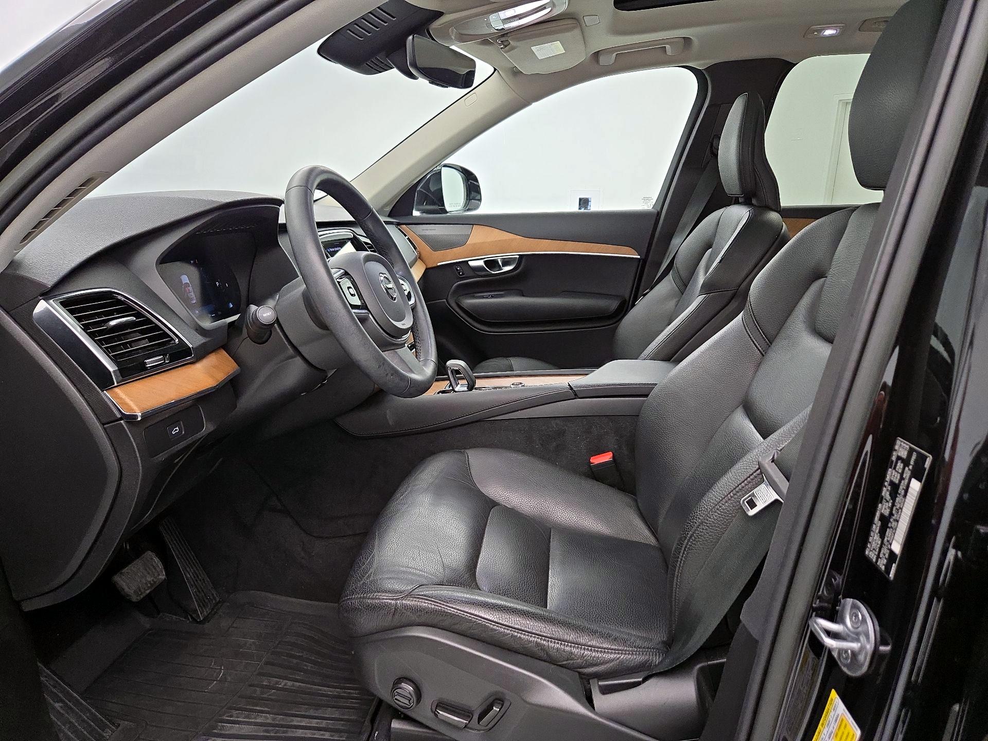 Thumbnail: 2023 Volvo XC90 - 11