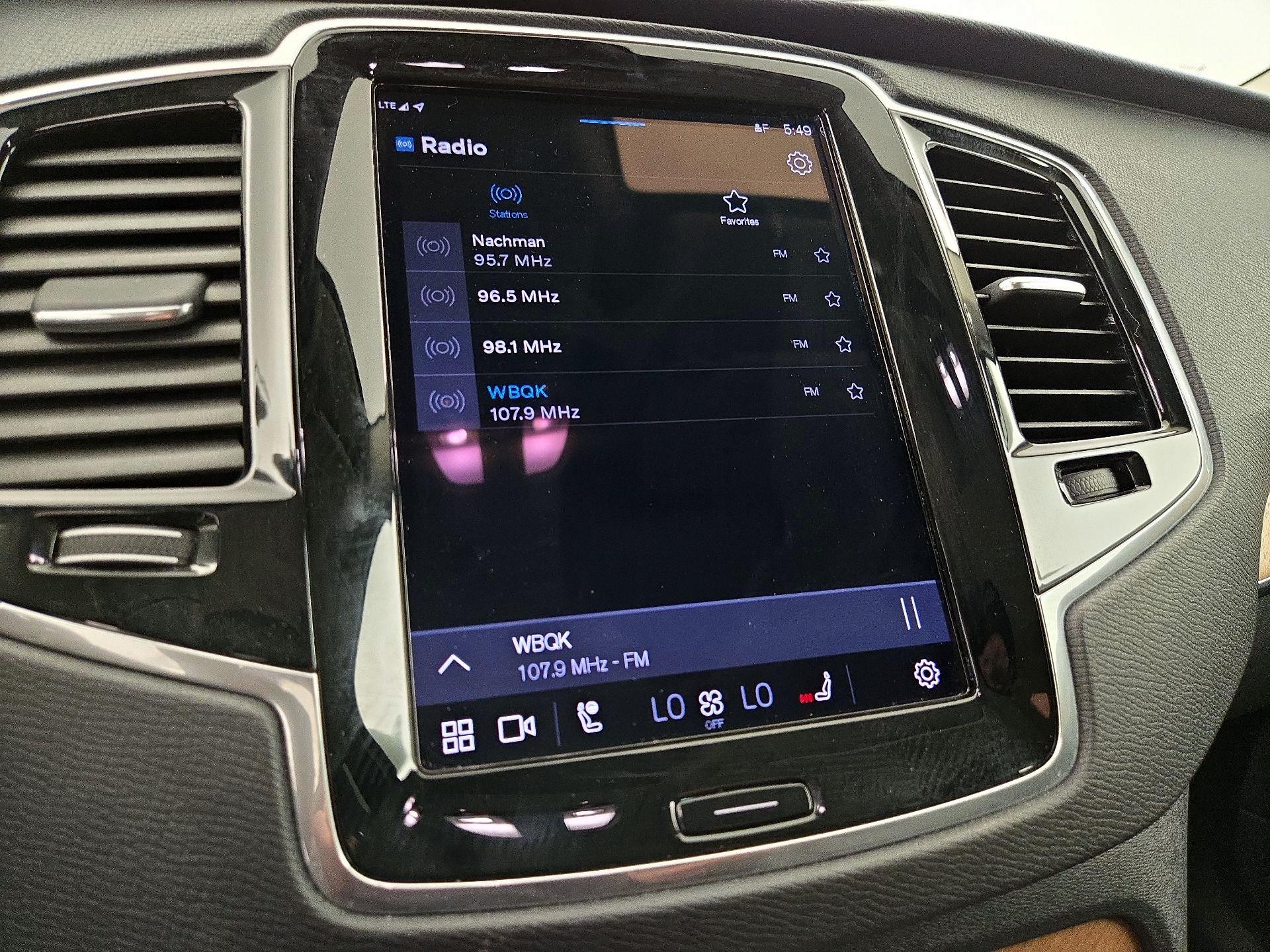 Thumbnail: 2024 Volvo XC90 - 15