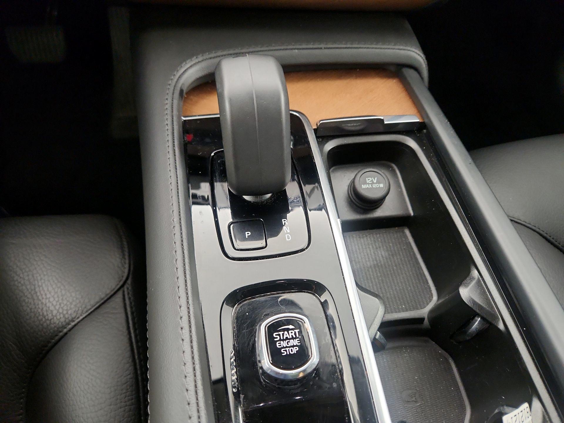 Thumbnail: 2024 Volvo XC90 - 18