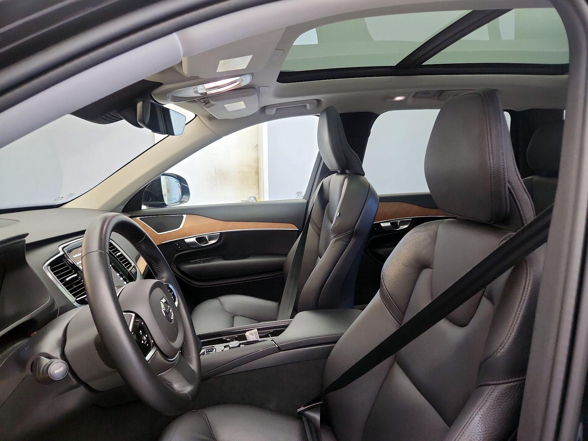 Thumbnail: 2024 Volvo XC90 - 19