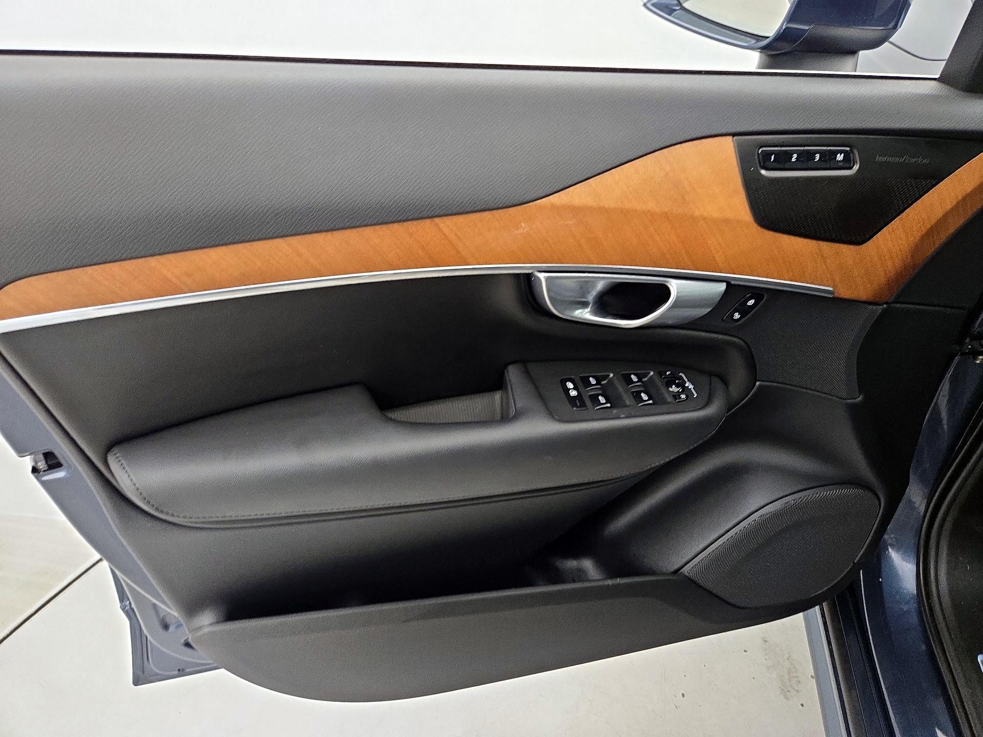 Thumbnail: 2024 Volvo XC90 - 12