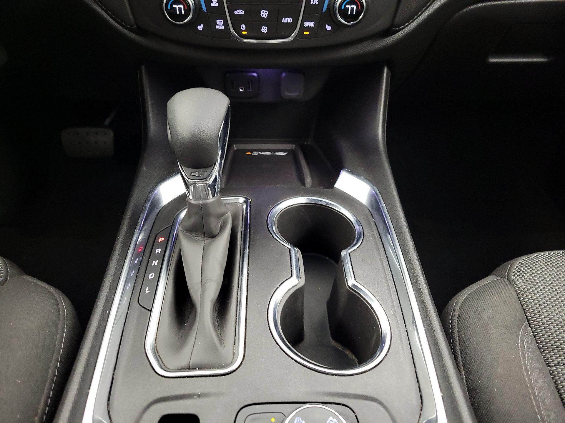 Thumbnail: 2023 Chevrolet Traverse - 17