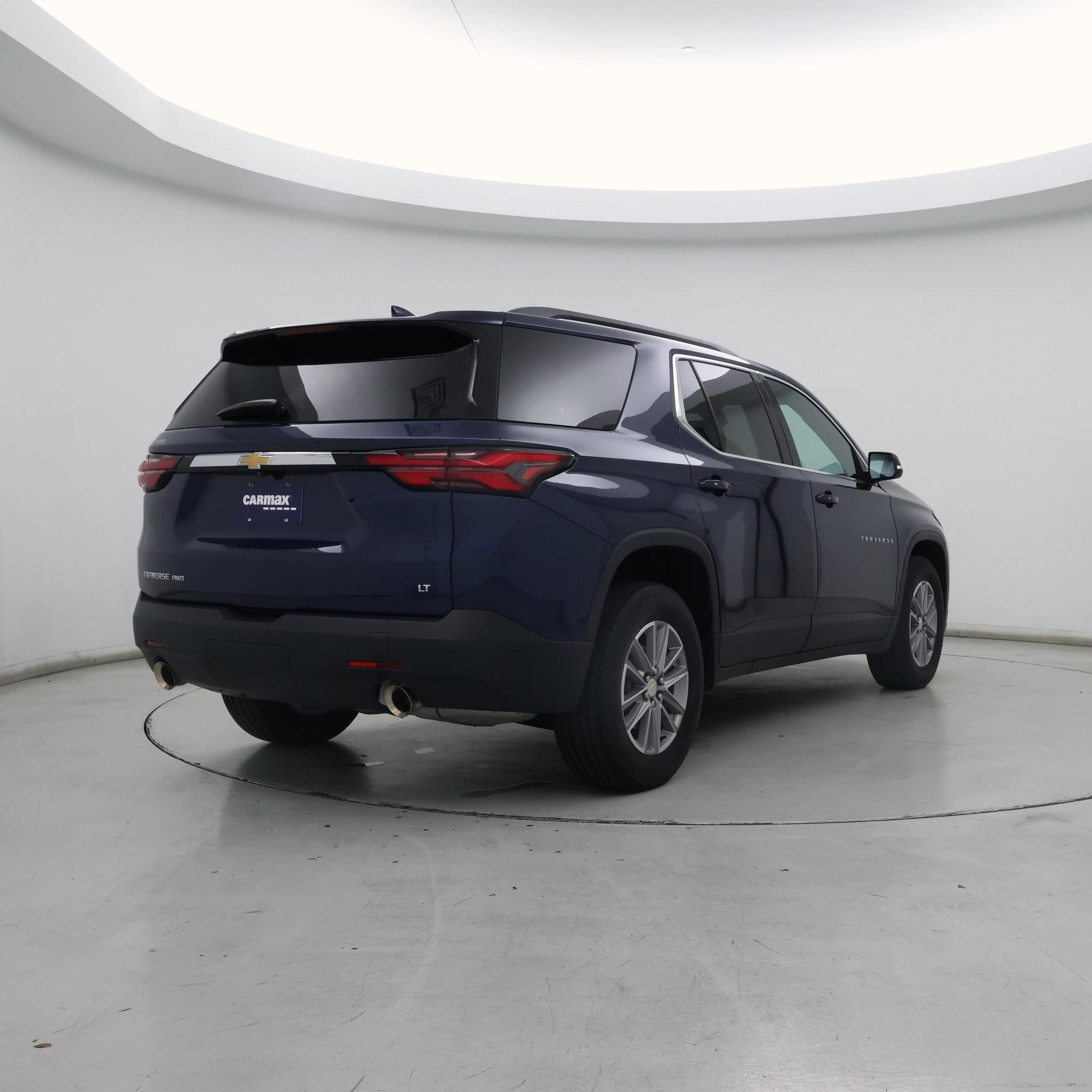 Thumbnail: 2023 Chevrolet Traverse - 8