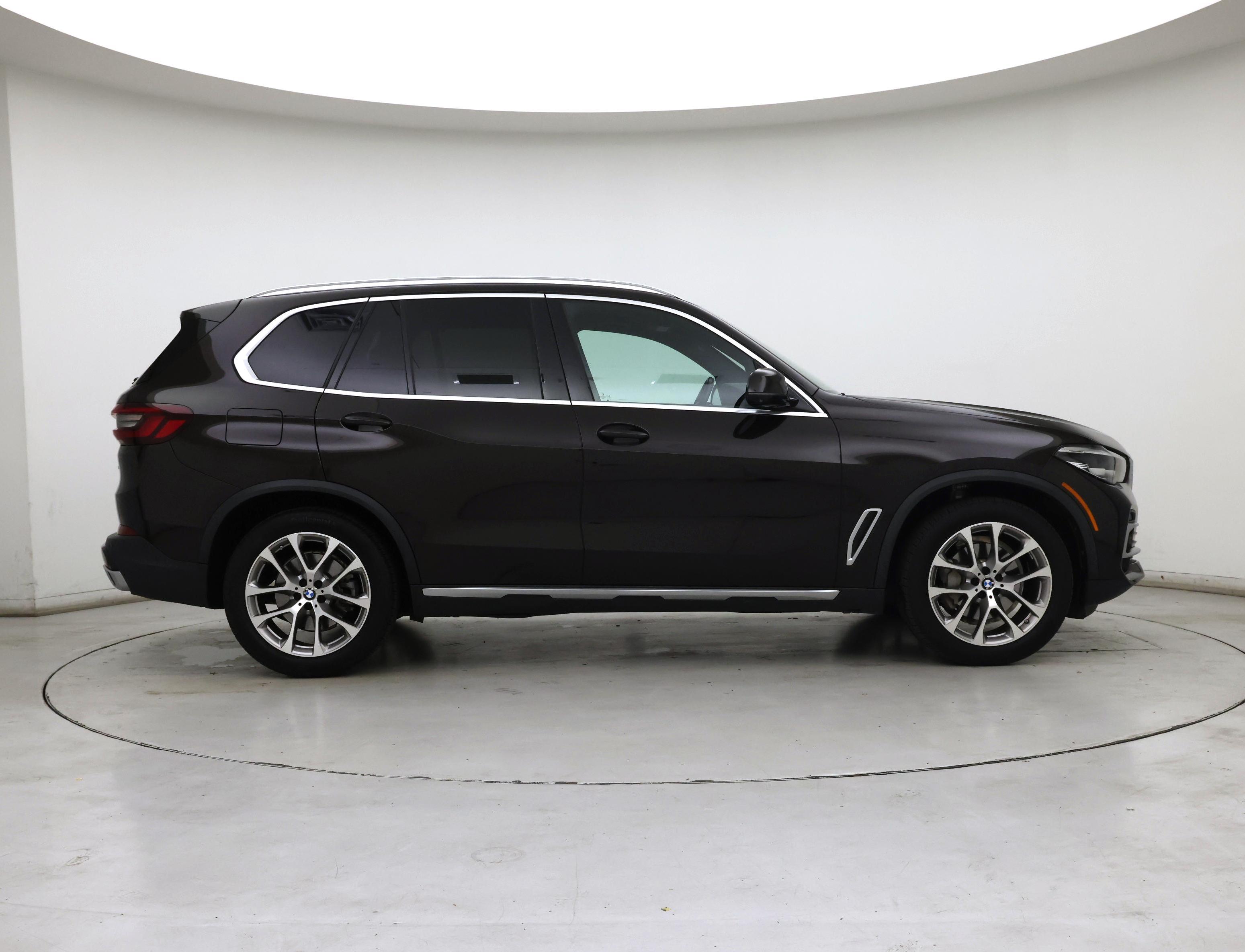 Thumbnail: 2022 BMW X5 - 7