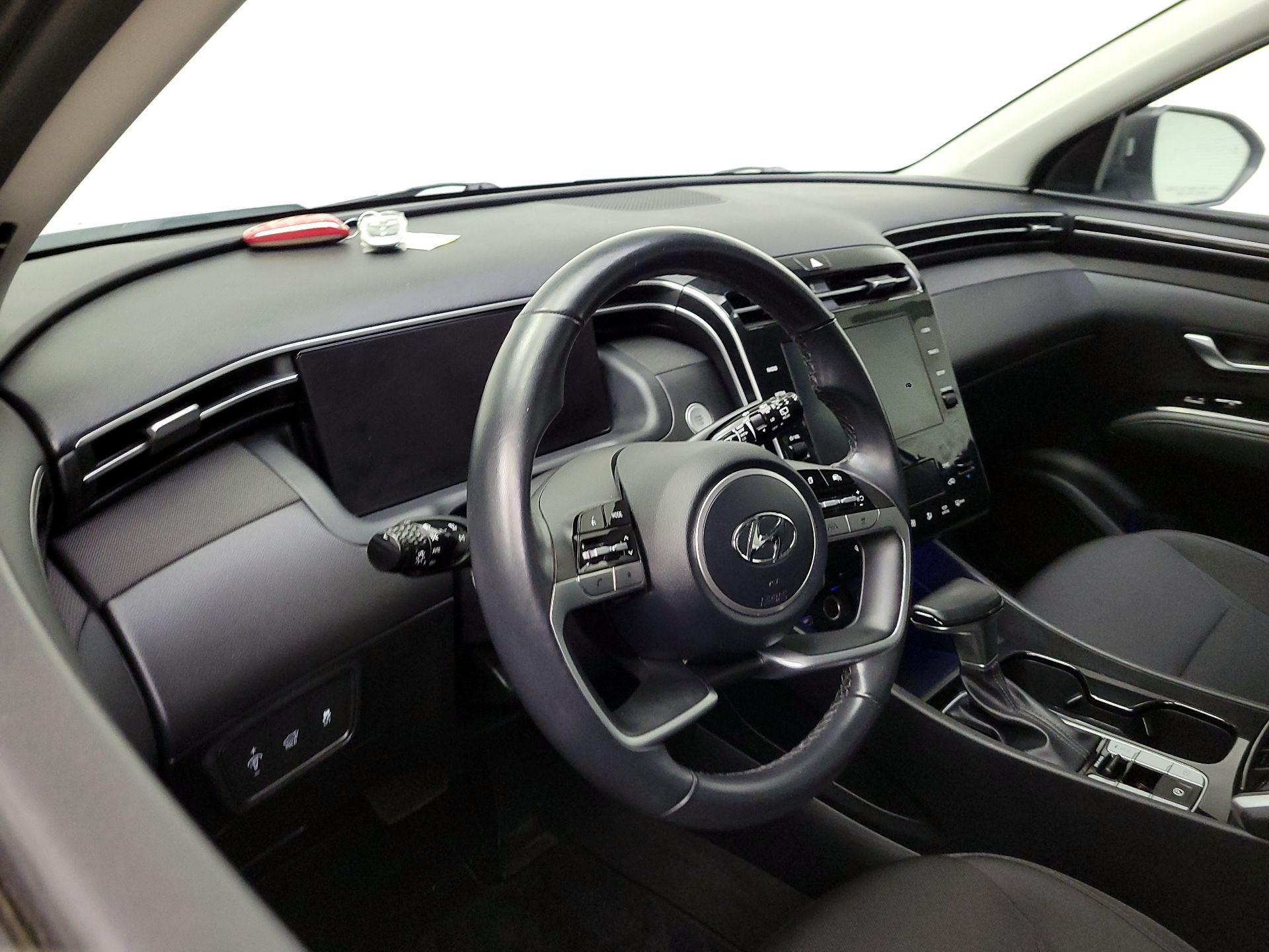 Thumbnail: 2022 Hyundai Tucson - 9