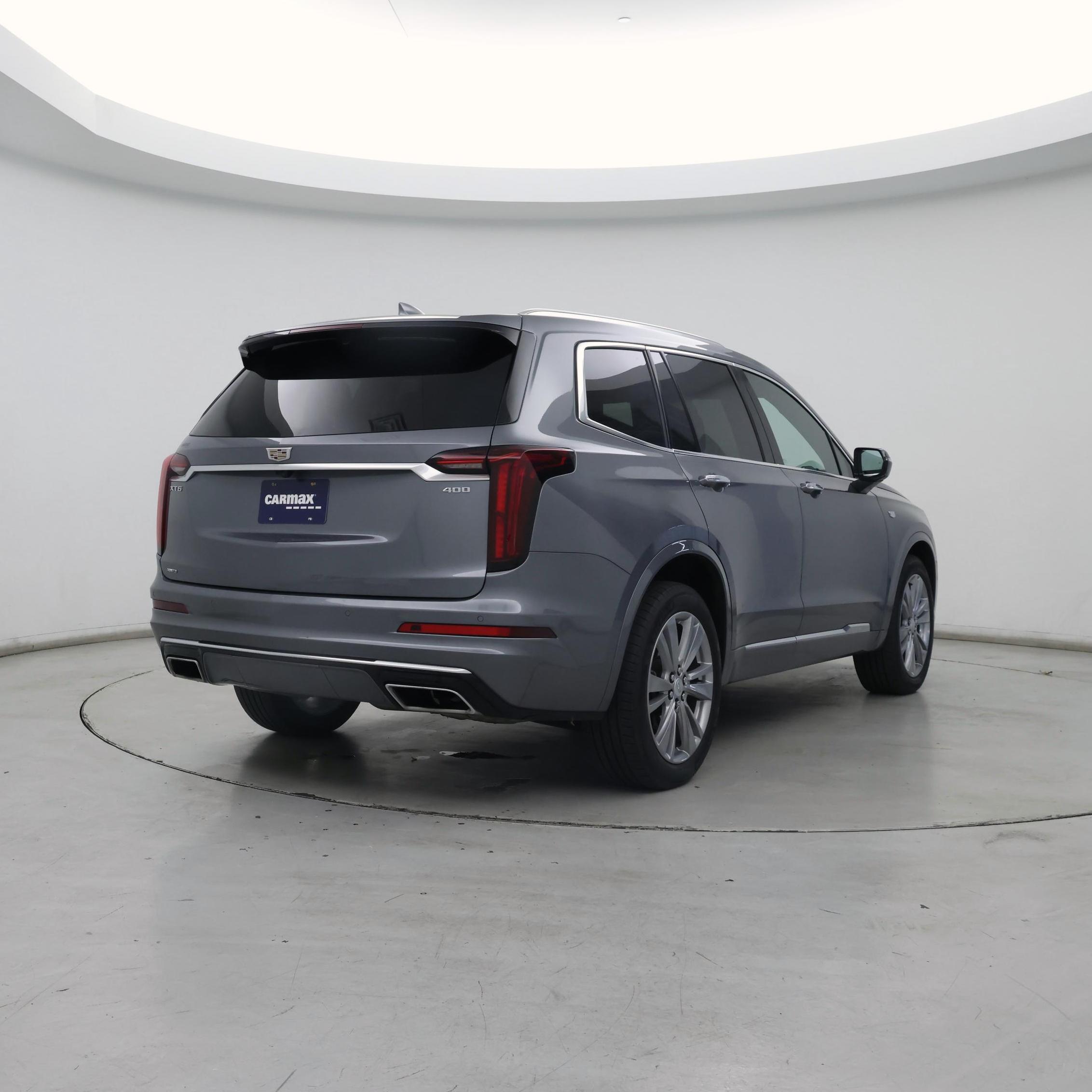 Thumbnail: 2022 Cadillac XT6 - 8