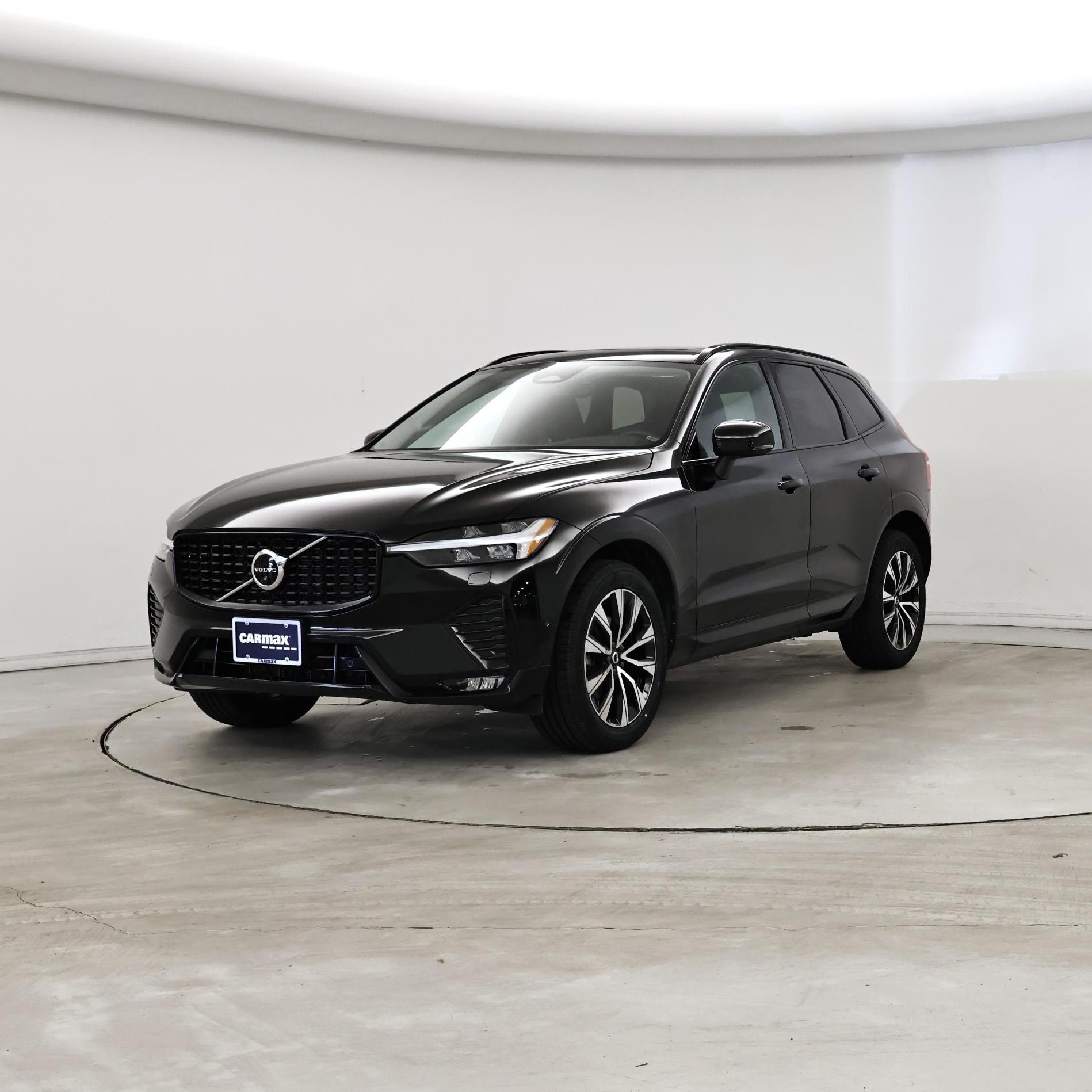 Thumbnail: 2023 Volvo XC60 - 4