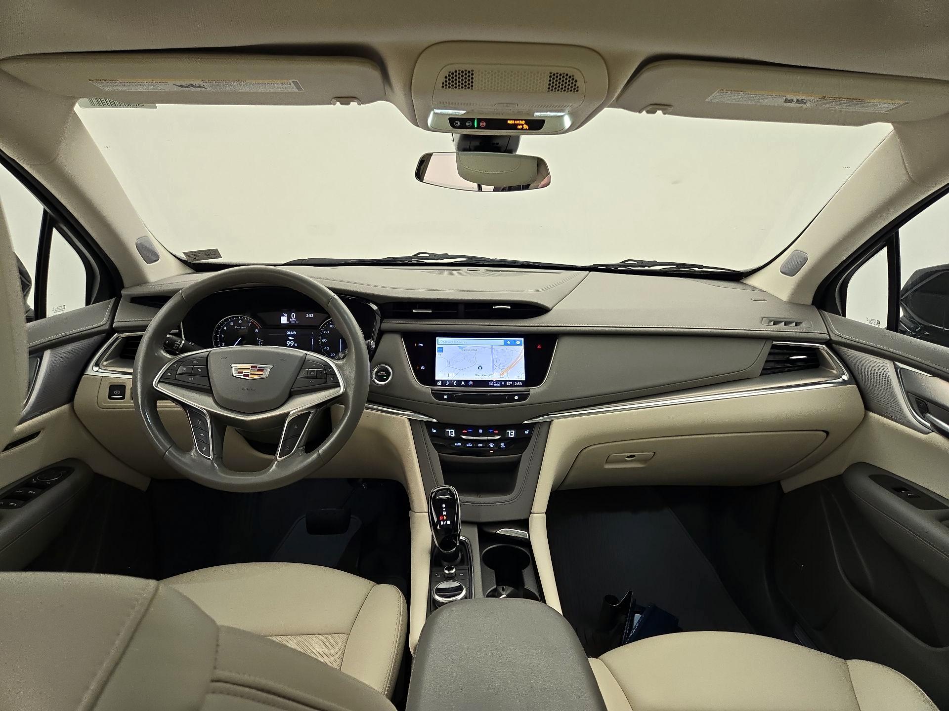 Thumbnail: 2022 Cadillac XT5 - 9