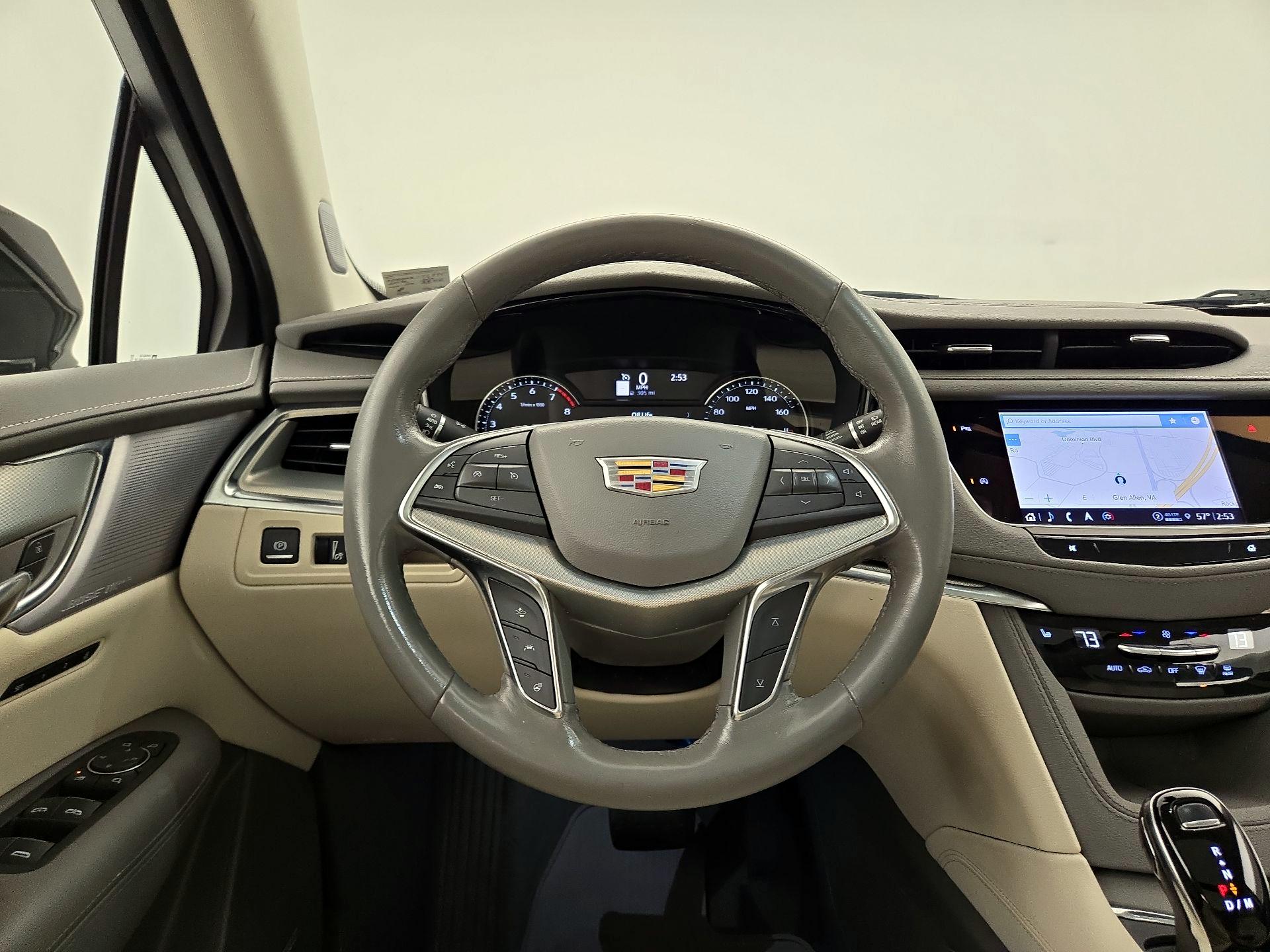 Thumbnail: 2022 Cadillac XT5 - 10