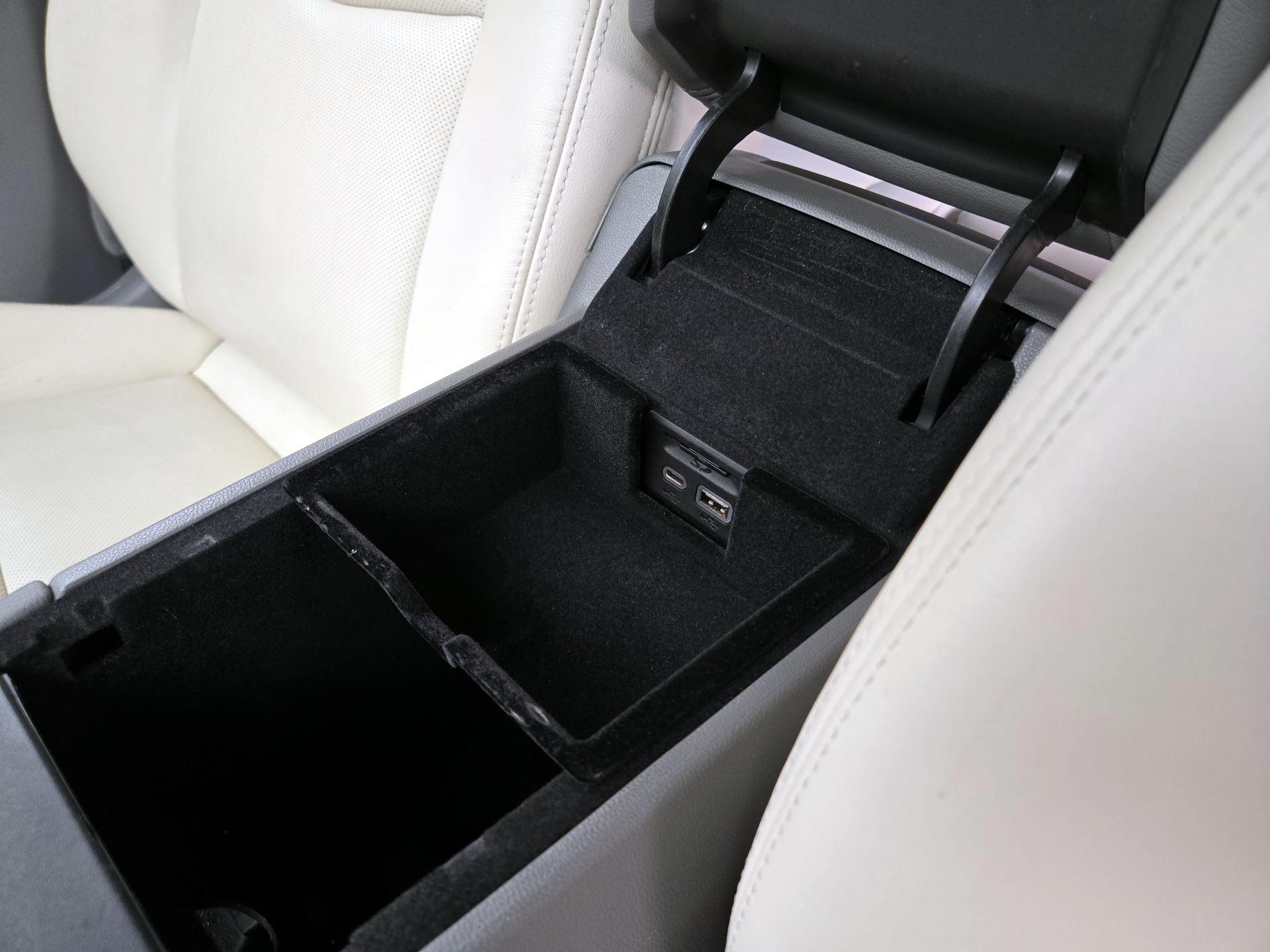 Thumbnail: 2022 Cadillac XT5 - 19