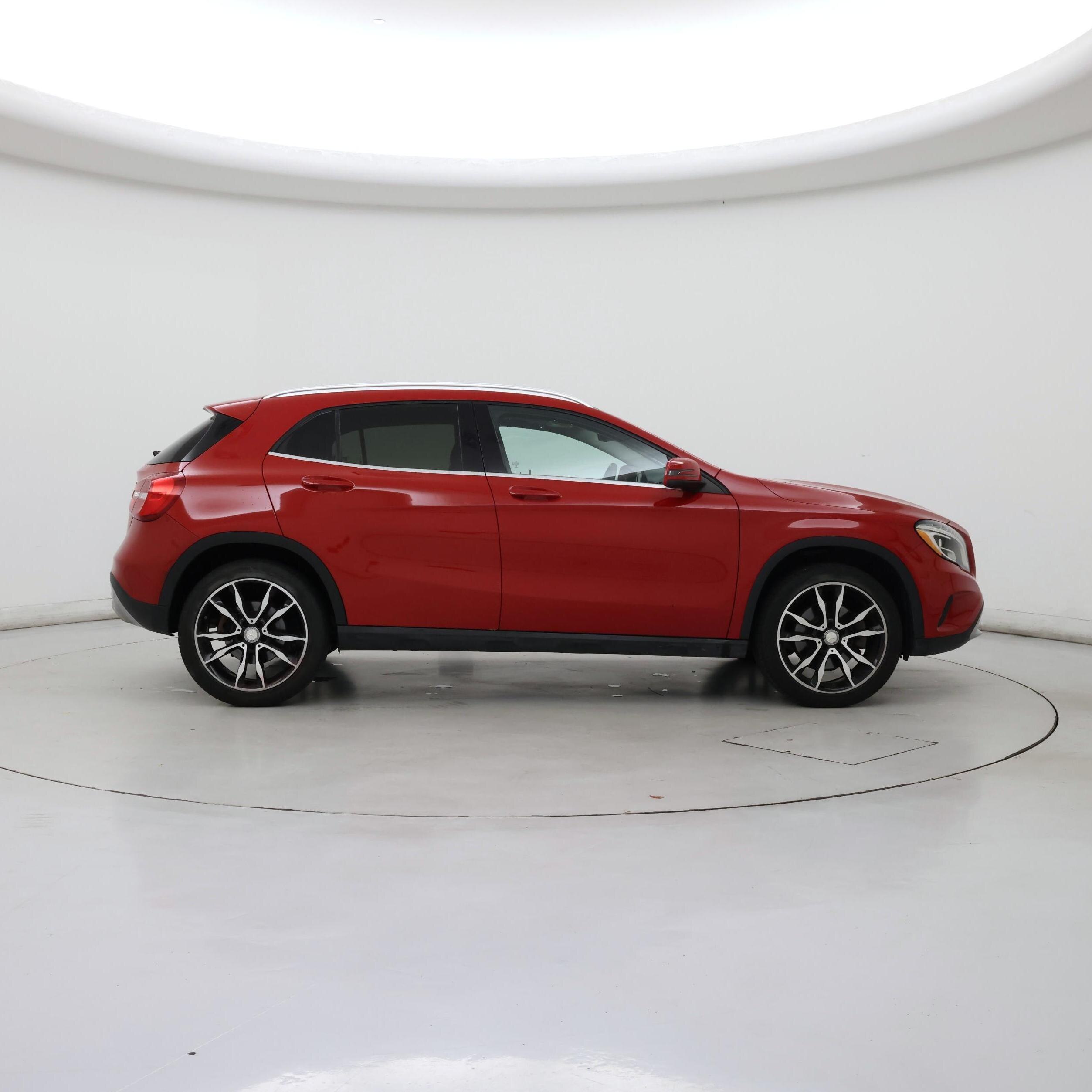 Thumbnail: 2015 Mercedes-Benz GLA - 7