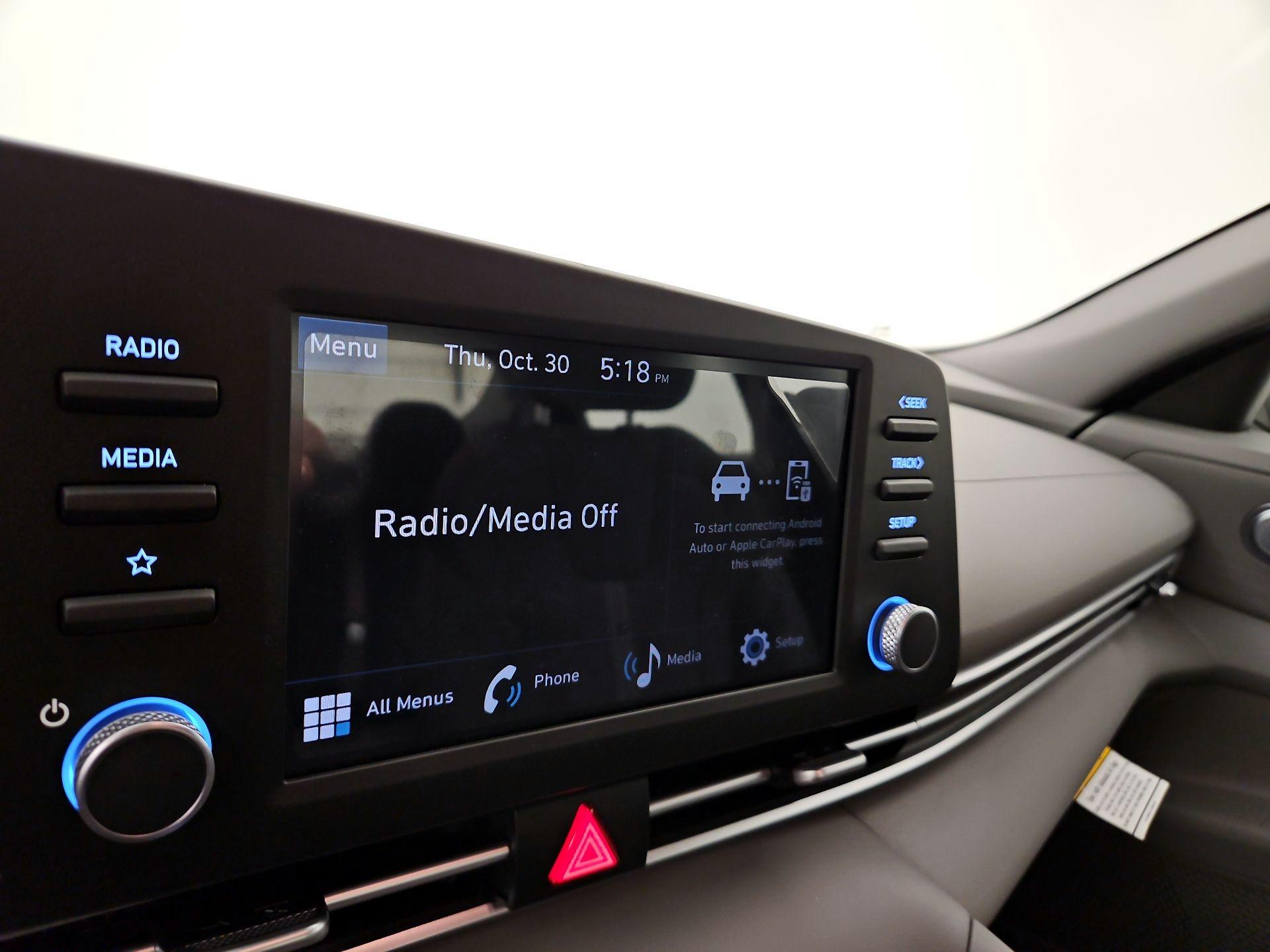 Thumbnail: 2025 Hyundai Elantra - 15