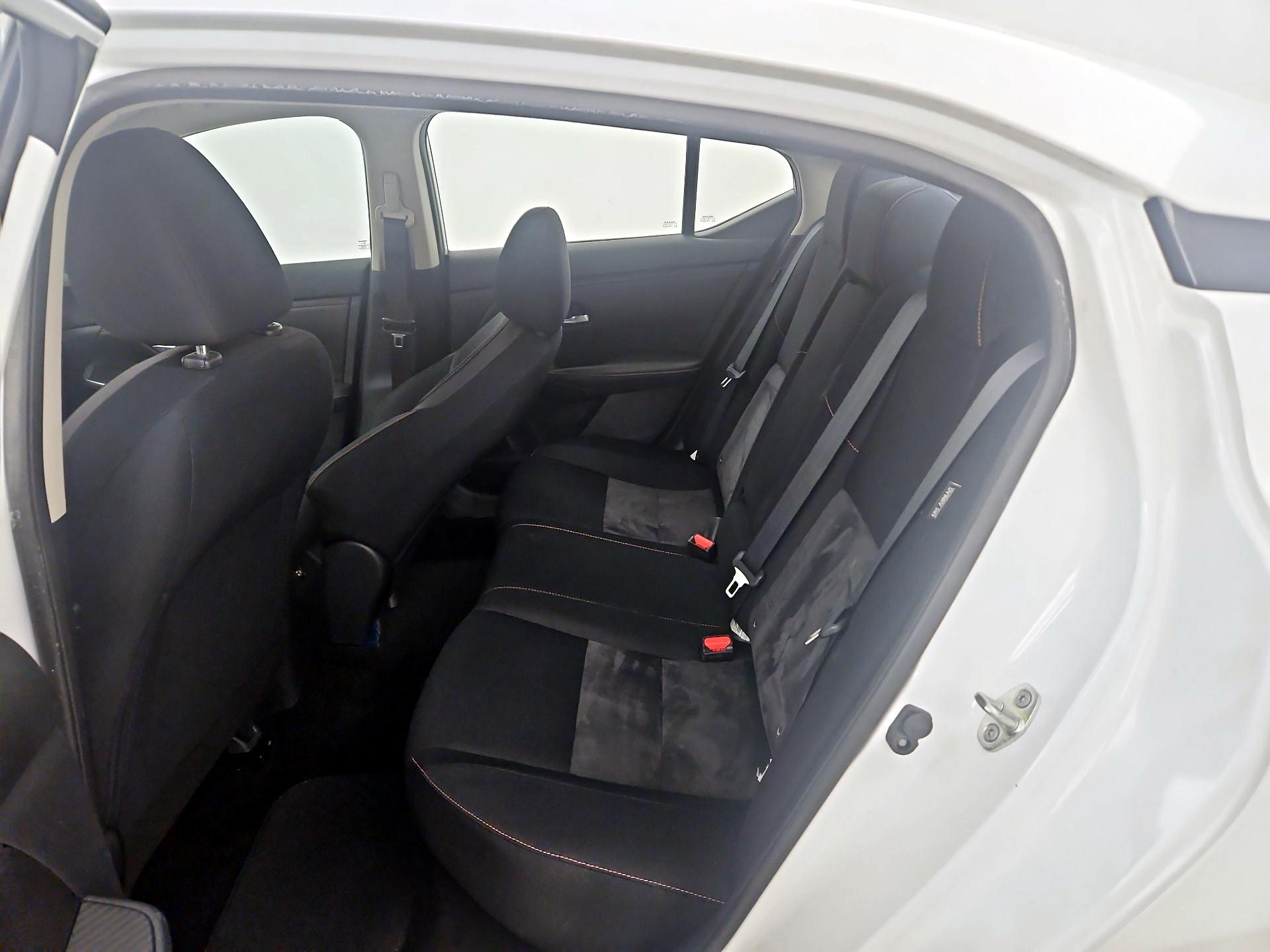 Thumbnail: 2020 Nissan Sentra - 19