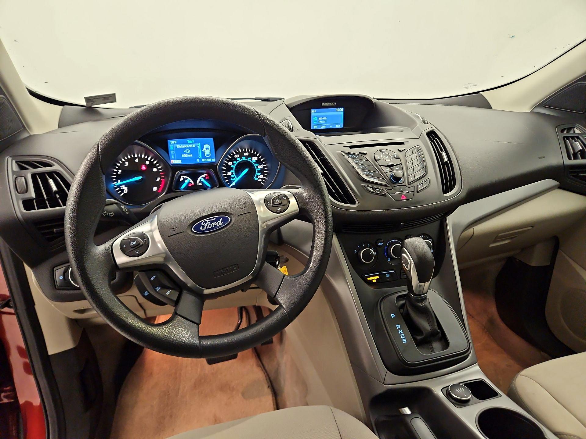 Thumbnail: 2015 Ford Escape - 9