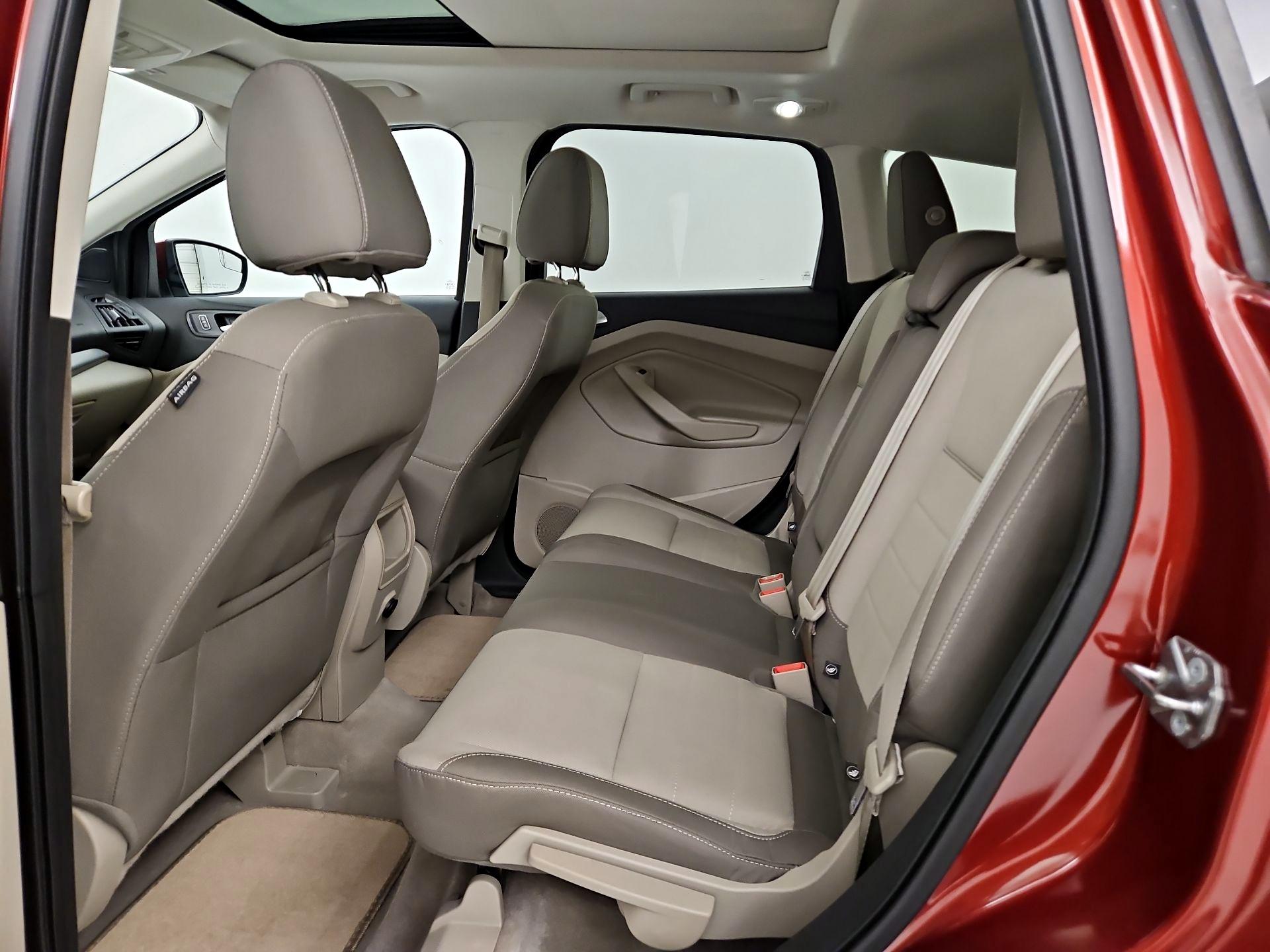 Thumbnail: 2015 Ford Escape - 19