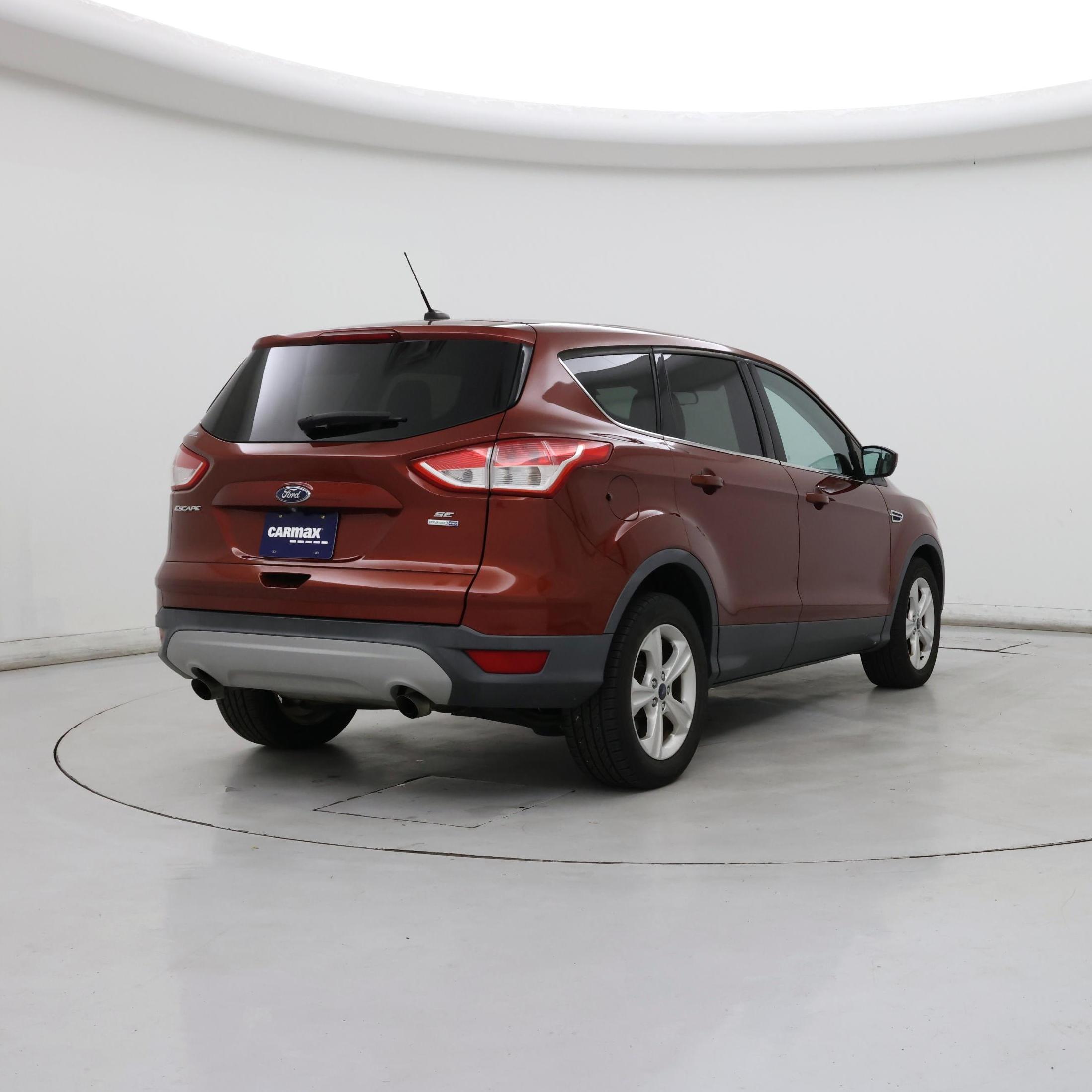 Thumbnail: 2015 Ford Escape - 8
