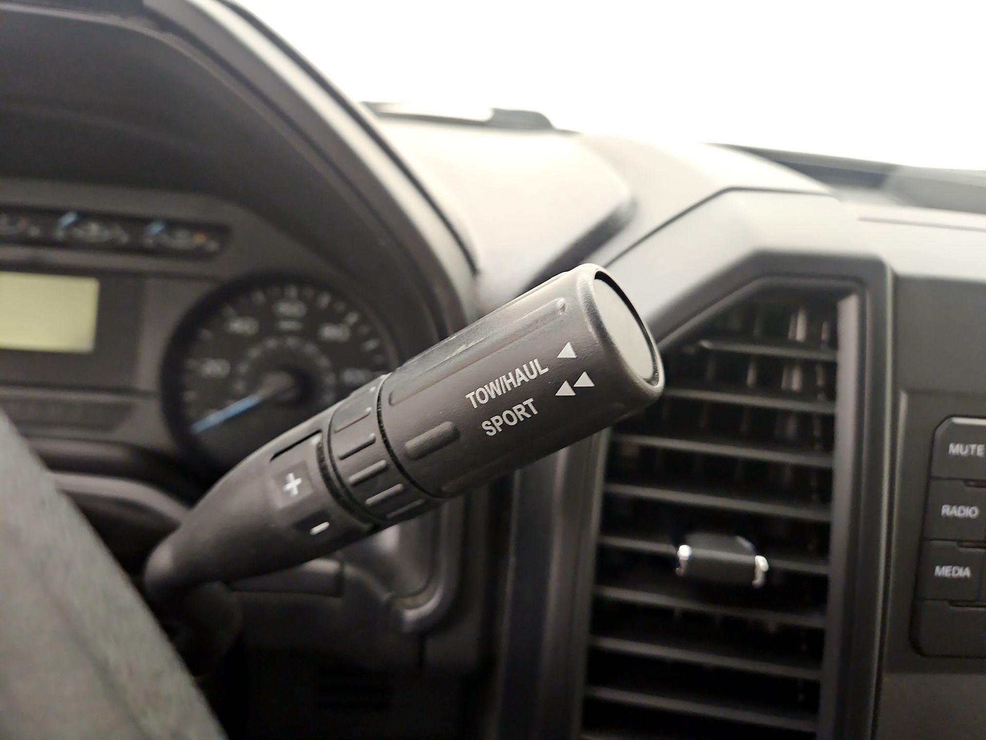 Thumbnail: 2016 Ford F-150 - 16